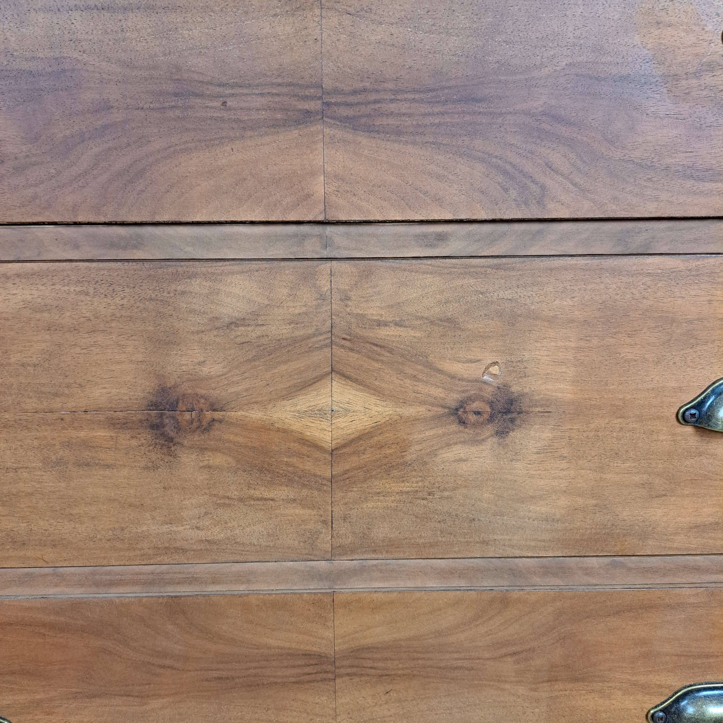 Commode art-deco