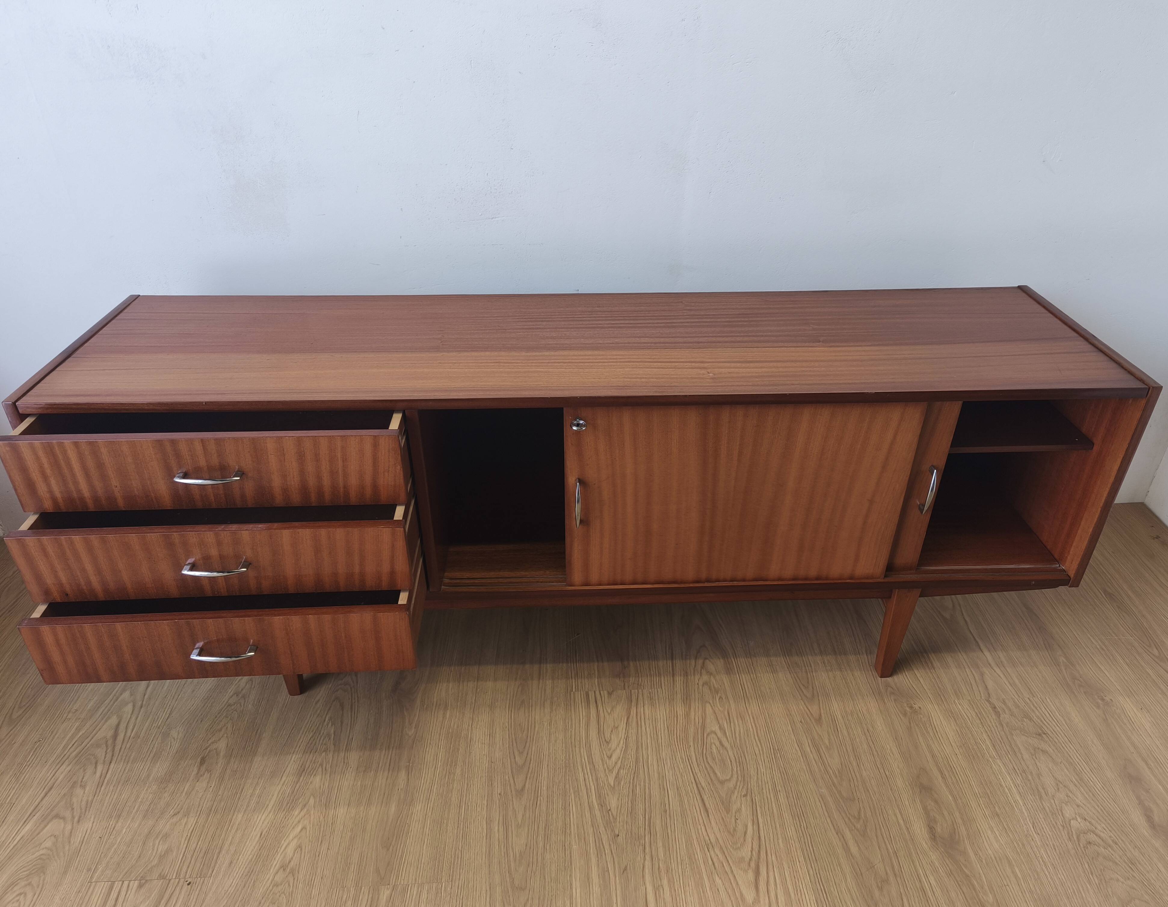 Modernist long sideboard from the 1970s.
