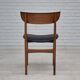 Ensemble de 5 chaises de salle à manger danoises, retapissées, bois de teck, années 1960.