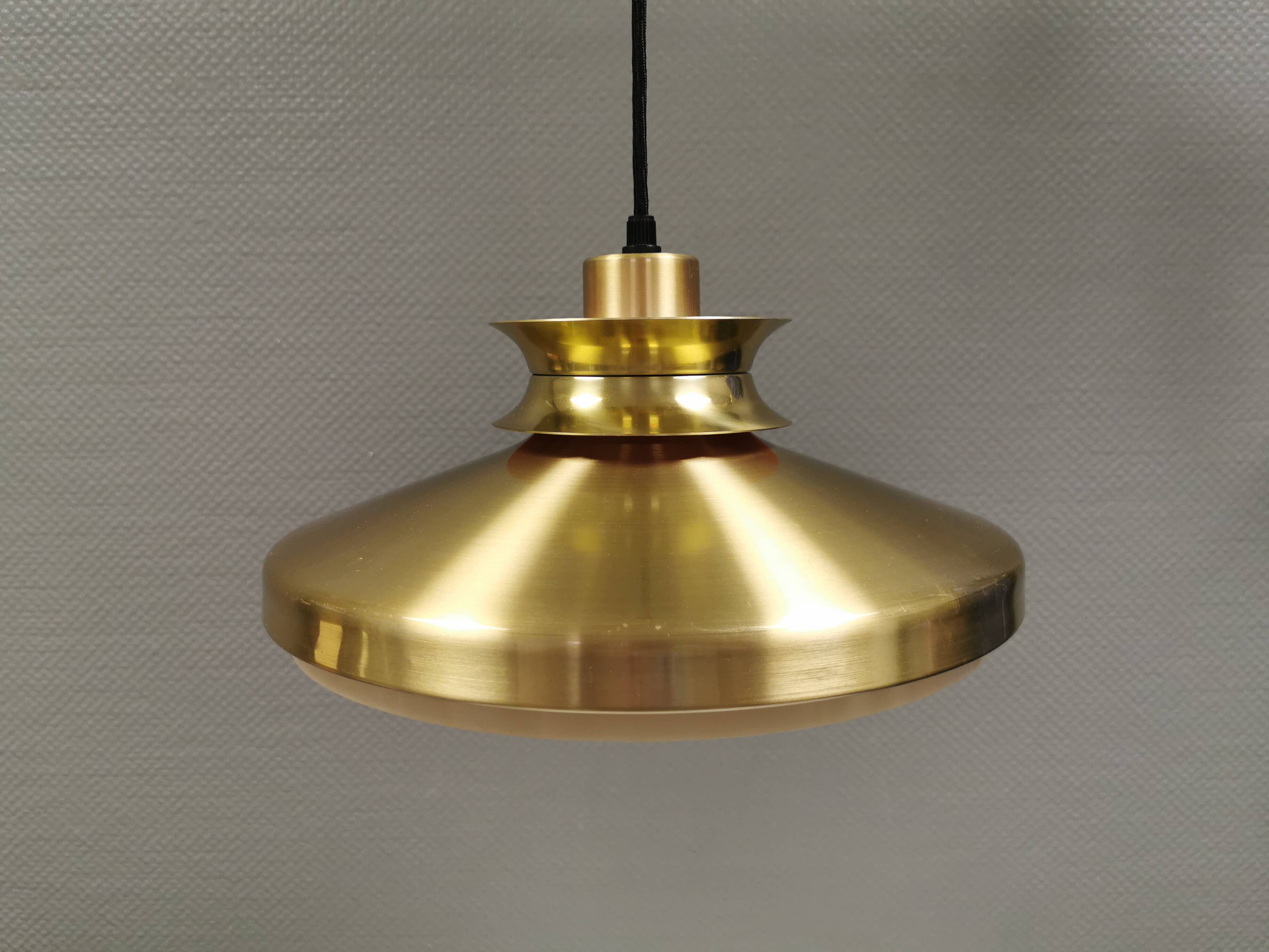 Hanging lamp from Danish Lyskær lighting, 1980s.