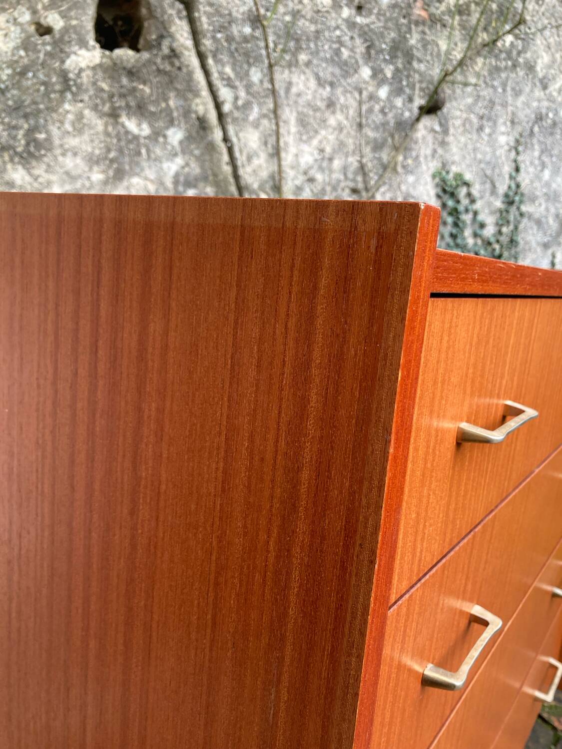 Vintage 1960s chest of drawers
