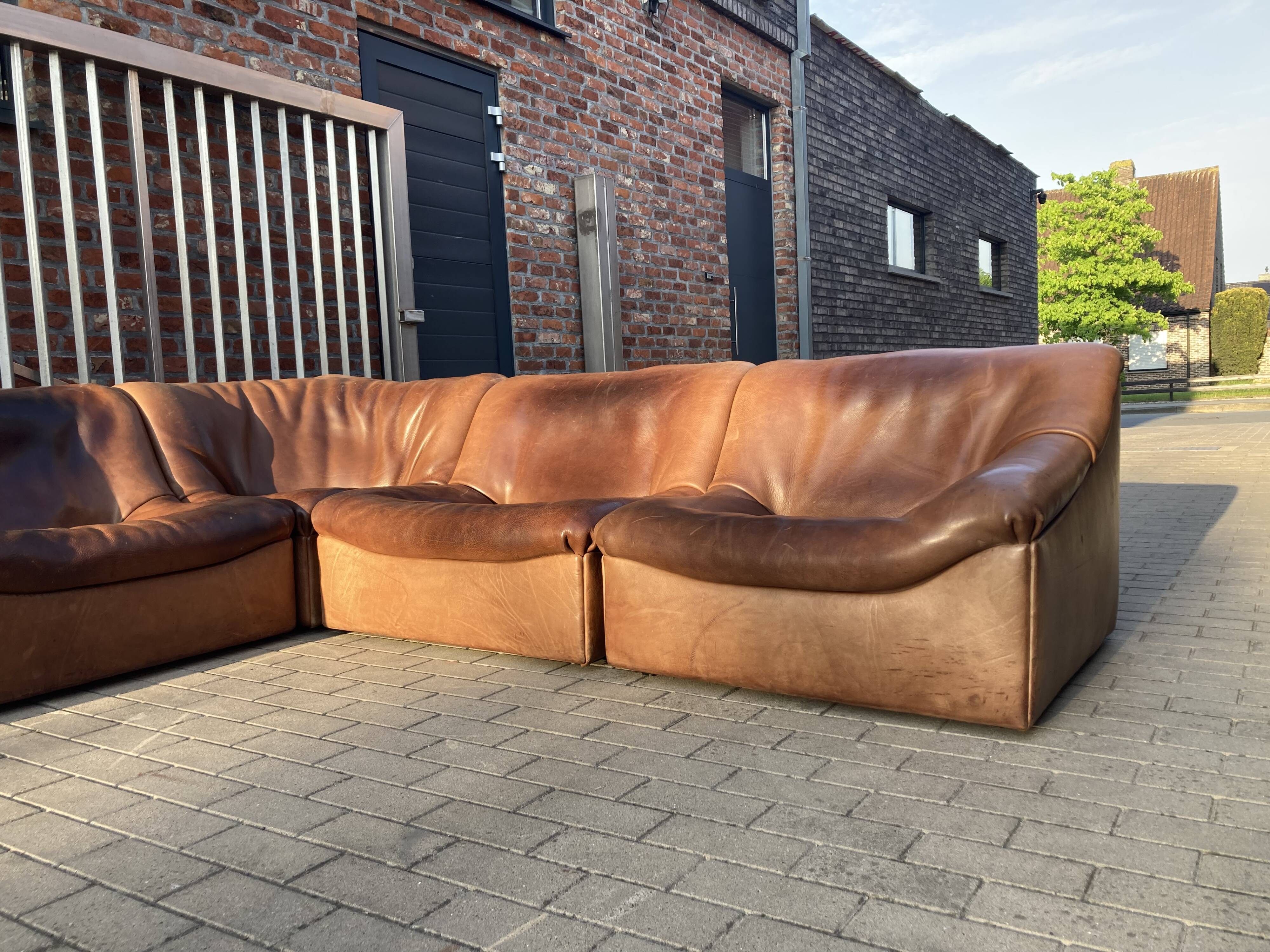 Modular corner seating De Sede Ds46