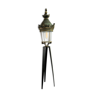 Ship floor lamp of the Place de la Concorde