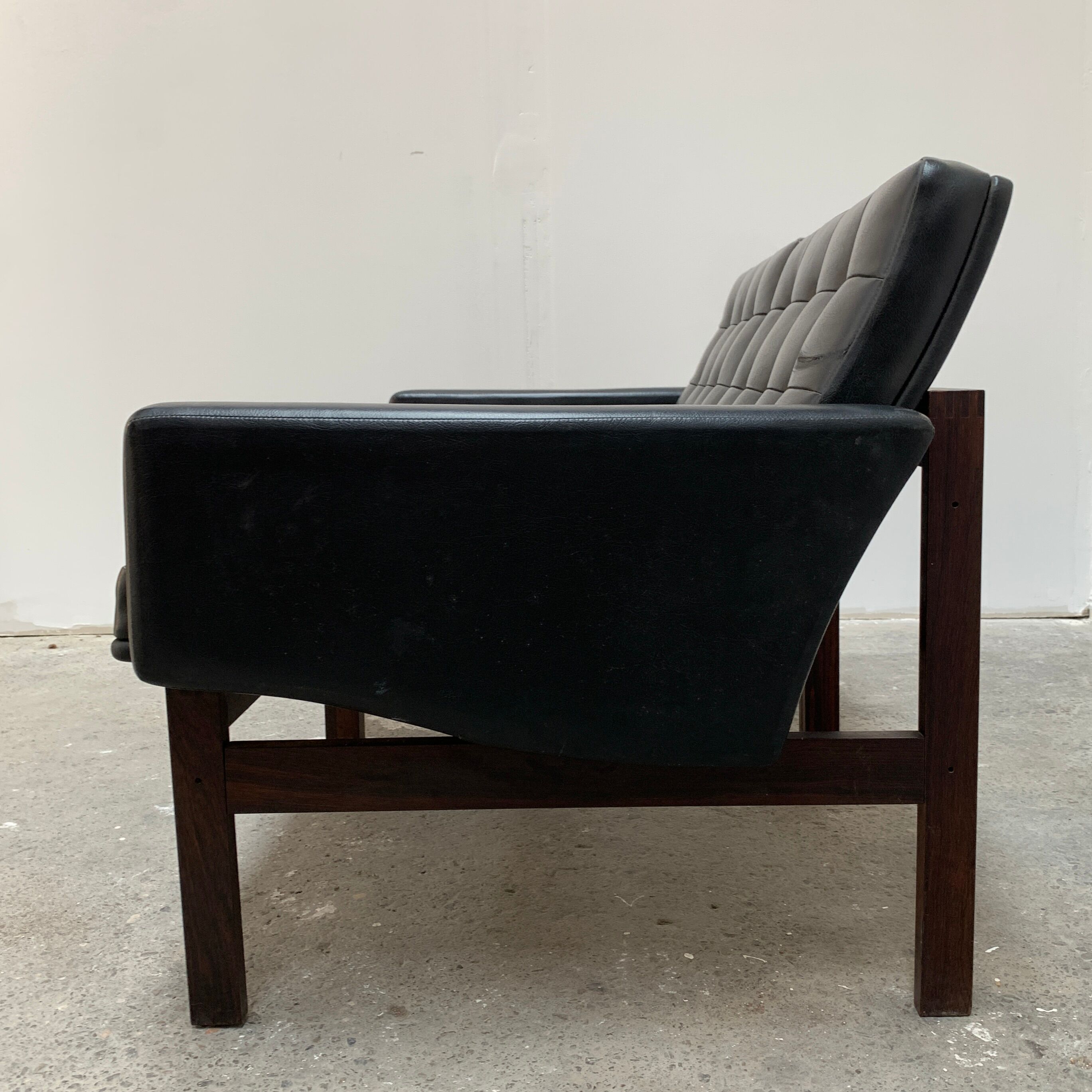 Set sofa and armchairs "Moduline" by Ole Gjerløv-Knudsen & Torben Lind for France & Søn, 1960s