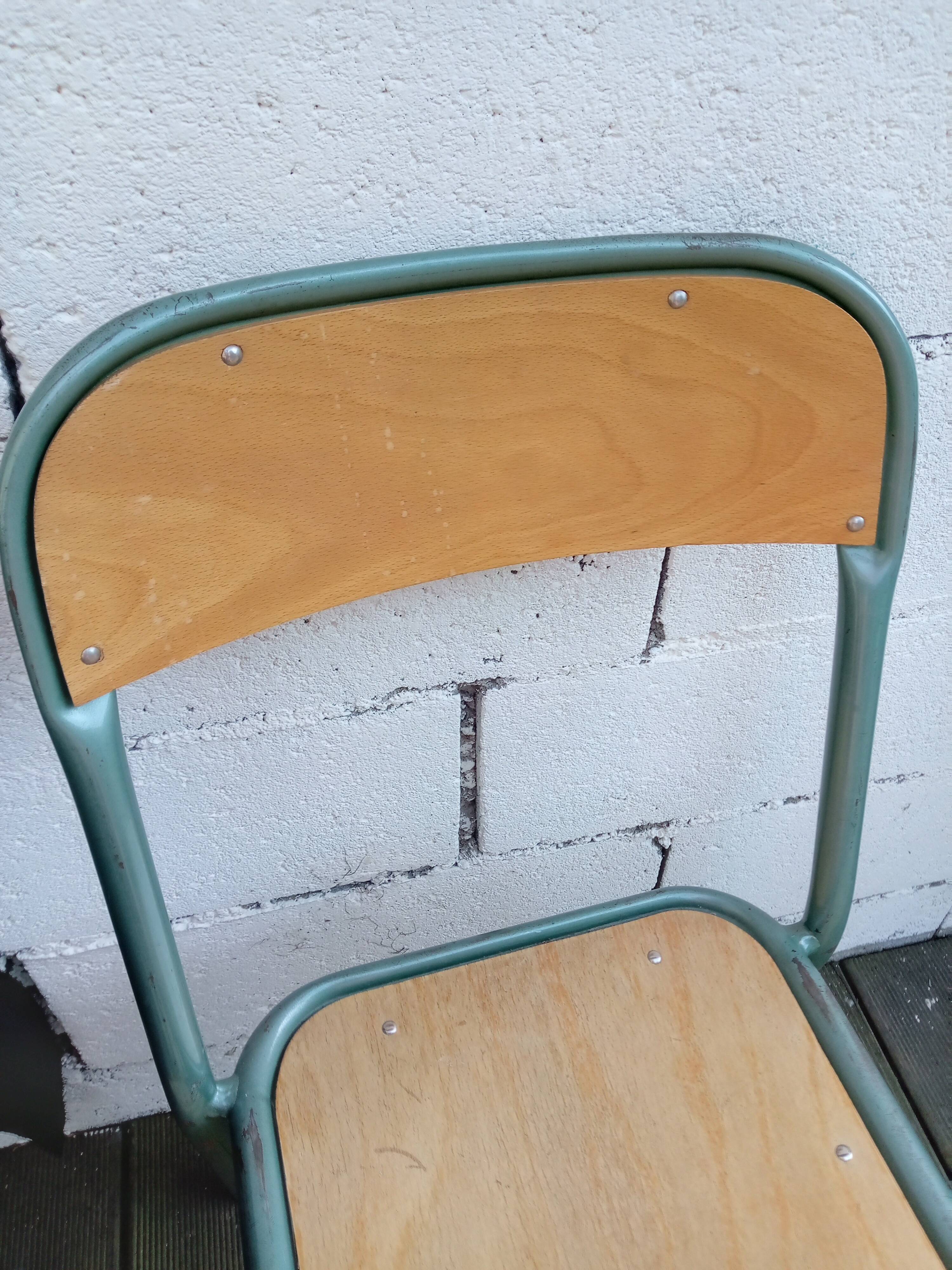 Set of 4 wood and metal chairs