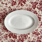 Plat ovale blanc en terre de fer Opaque de Lunéville, fin XIXe