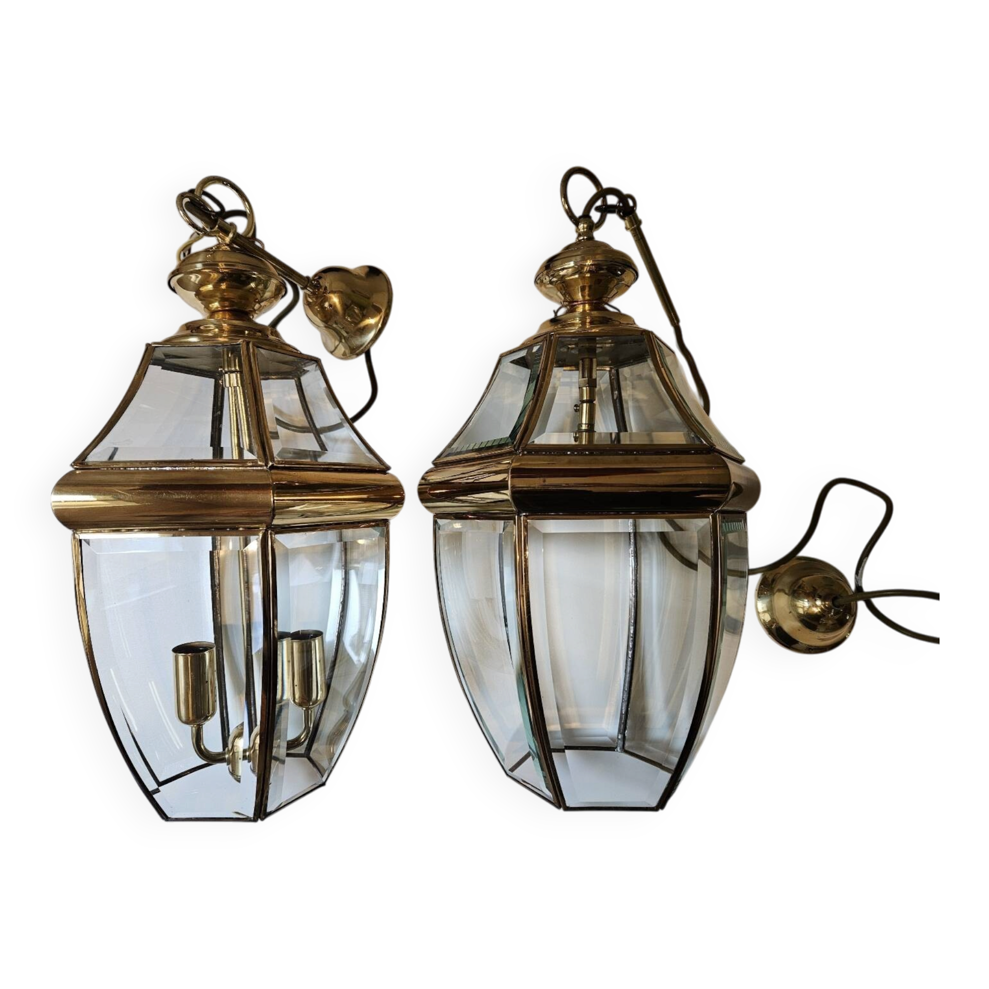 2 lantern-shaped light fixtures - pendant - chandelier