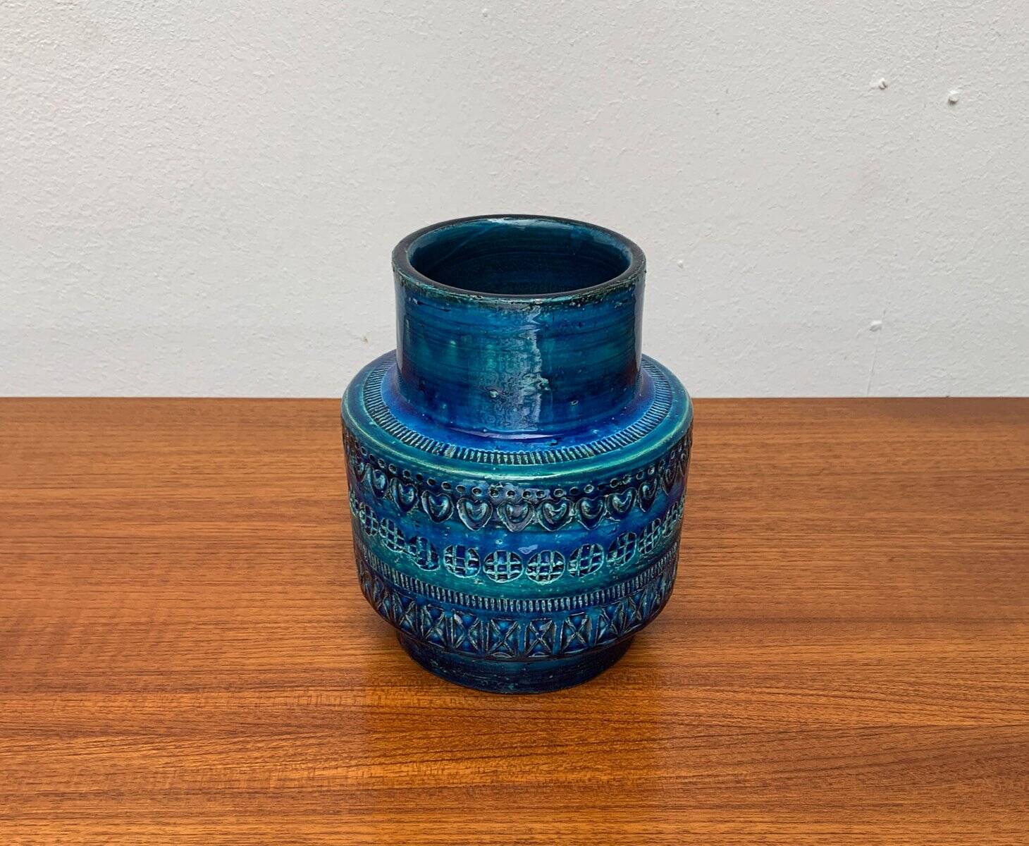 Italian blue ceramic vase Rimini by Aldo Londi for Bitossi, 1960s.