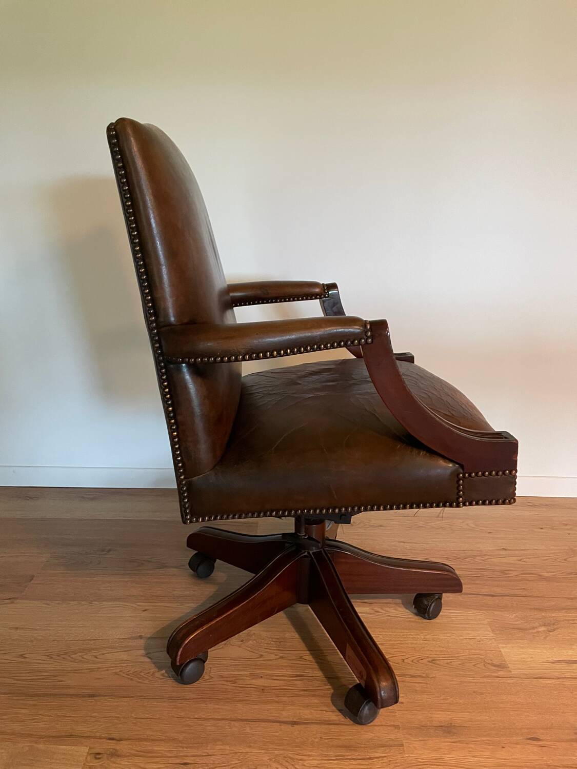 vintage norvégien Chaise de bureau pivotante en cuir Ring Mekanikk