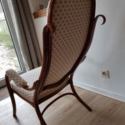 Curved wooden chair at the beginning of THE 20th century