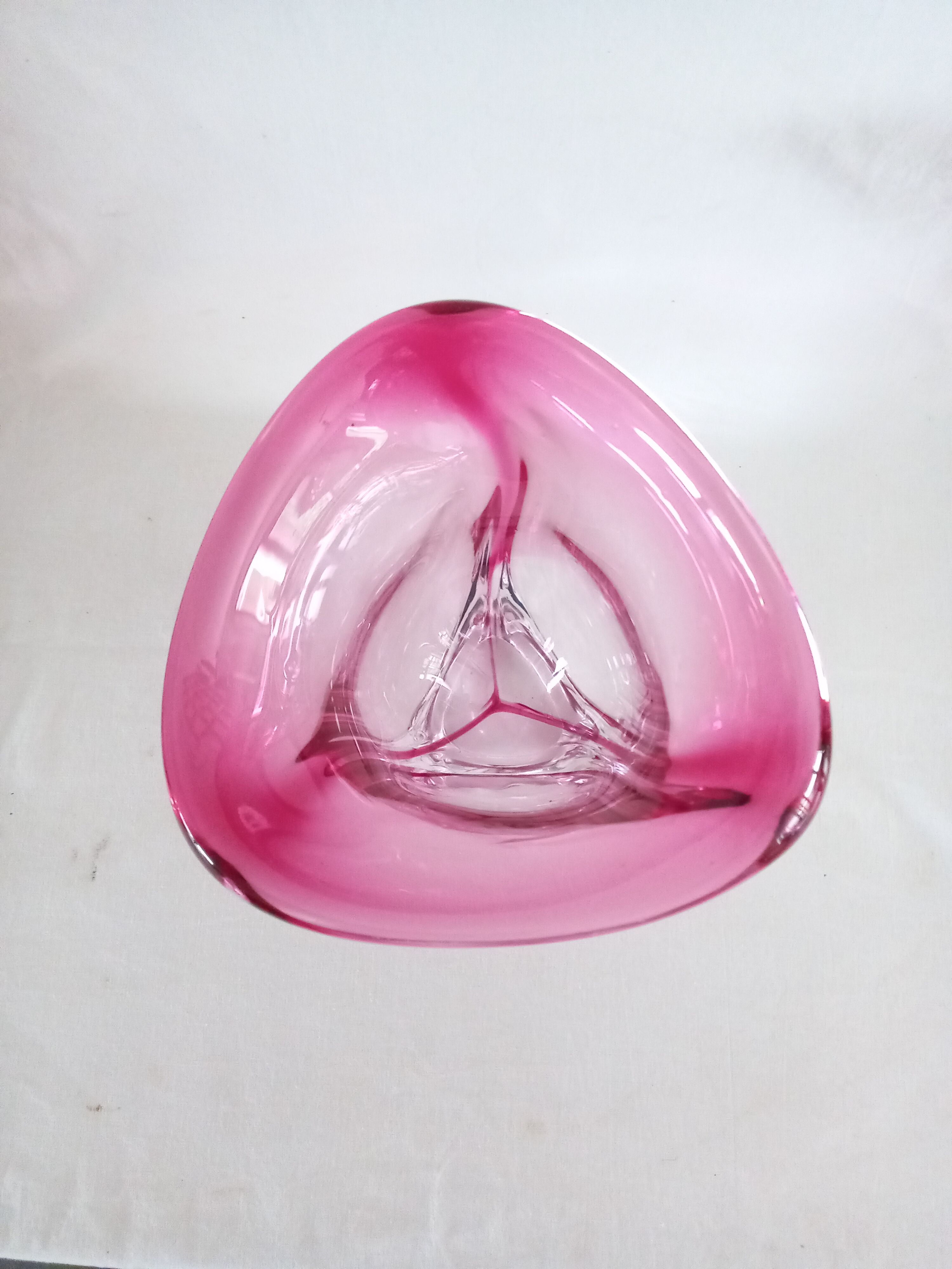 Vase Studio Cristal de Val st Lambert in Rose Cranberry