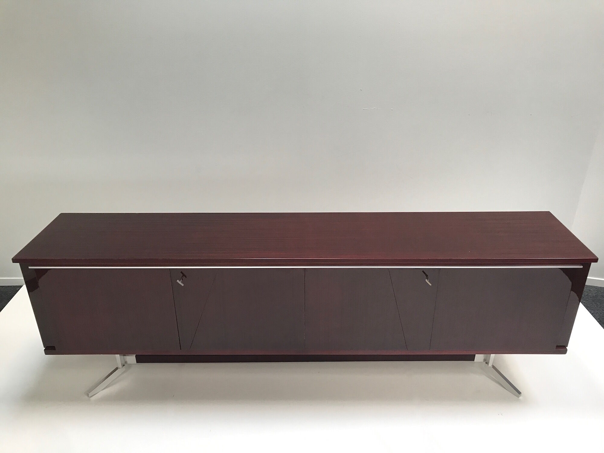 Belgian modernist long mahogany sideboard 1970s