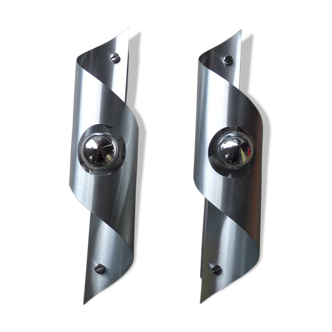 Paire d'appliques rouleau / ufo / space age en métal brossé de 1970