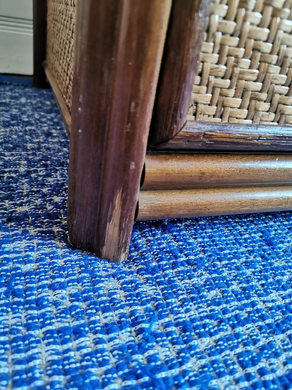 Commode en rotin et bambou