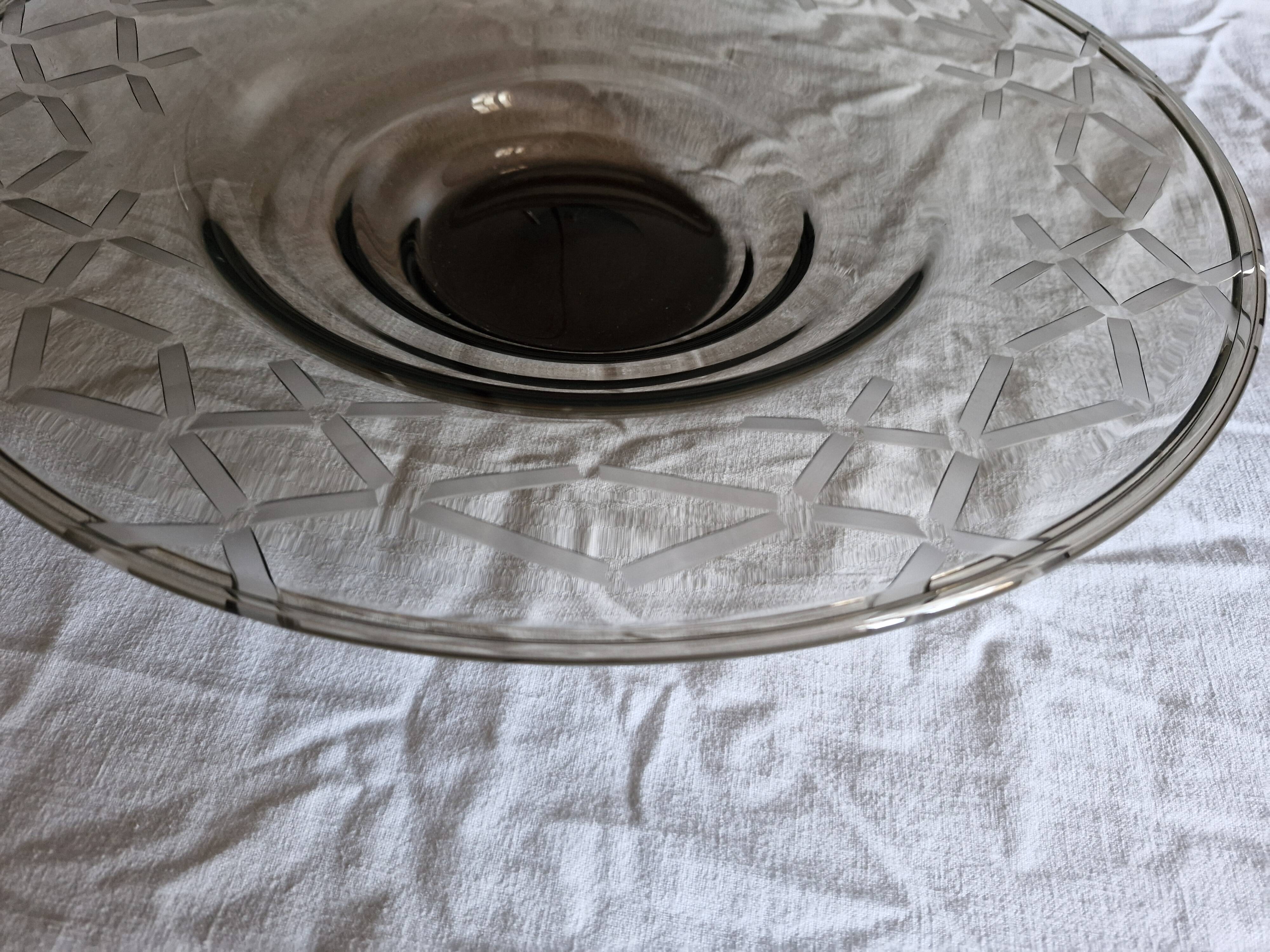 Large bowl/plate/centrepiece smoked glass art-deco