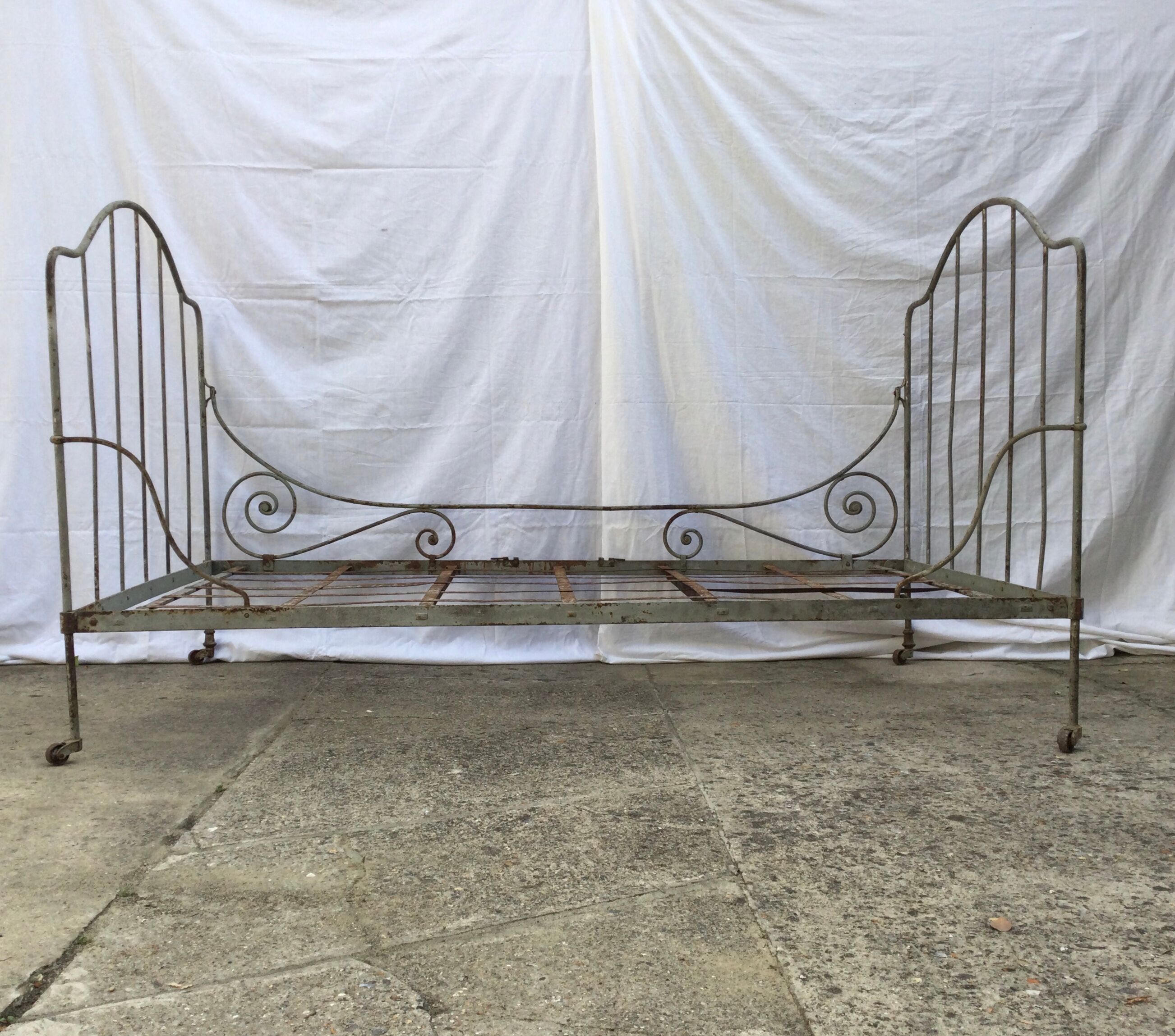 Wrought iron folding bed