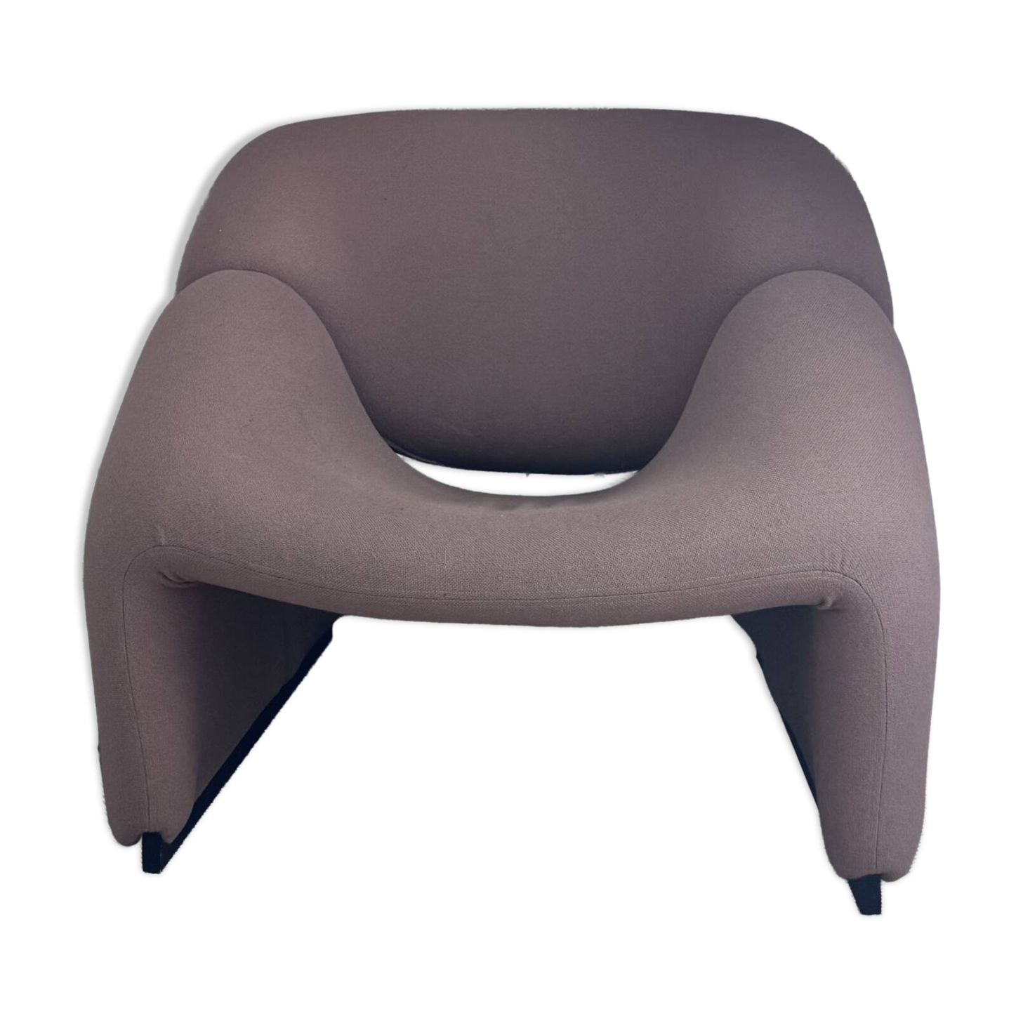 Groovy armchair Paulin