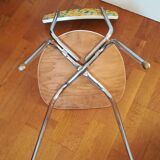 Chaise formica motif fleurs