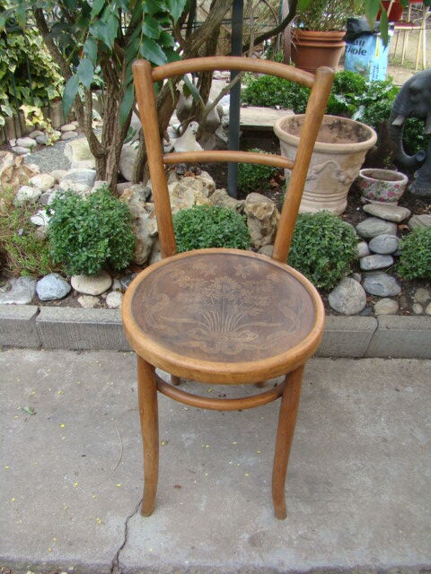 Chaise bistrot art nouveau ancienne
