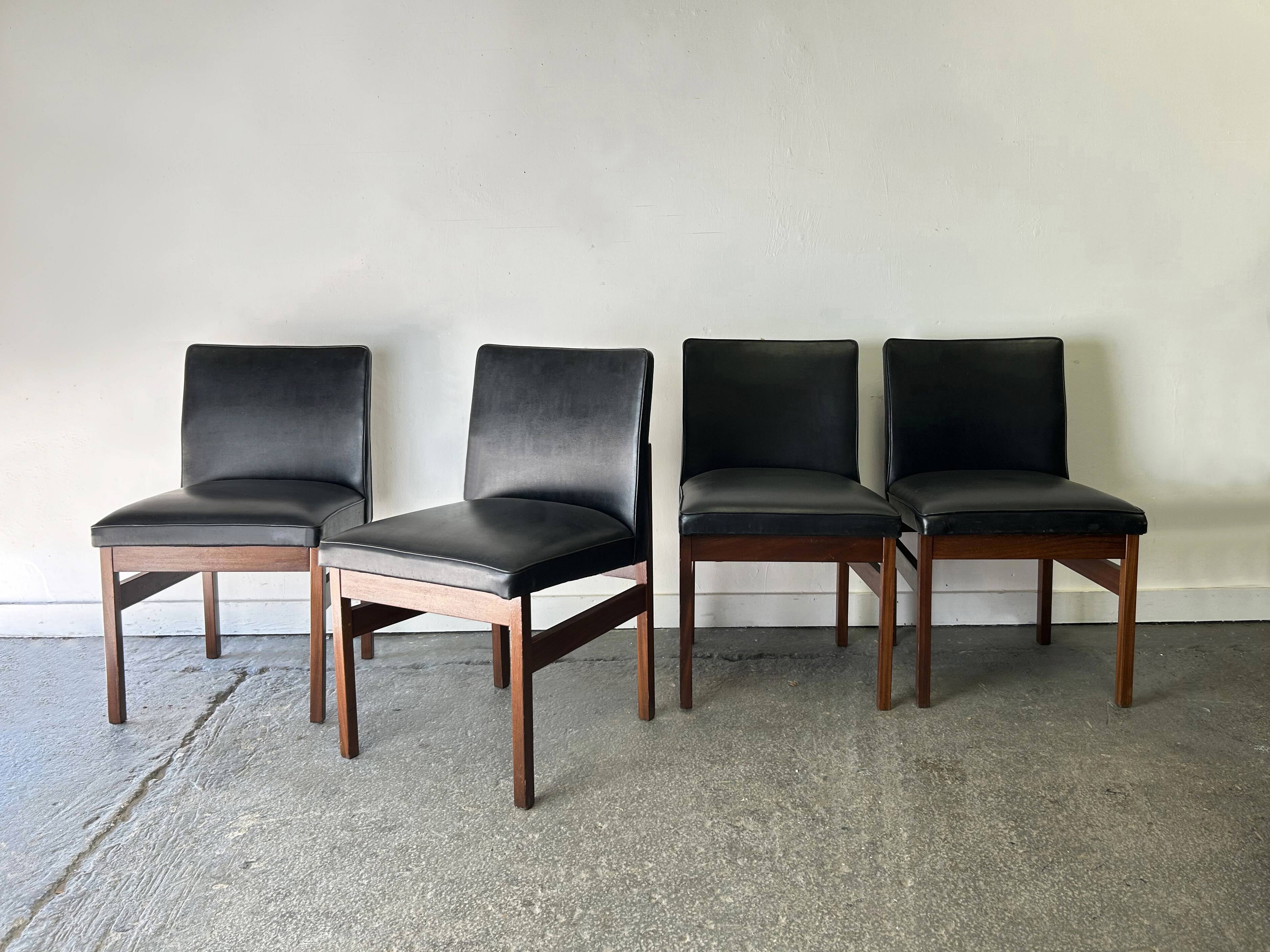 4 Mid-Century 1960s dining chairs by Vanson