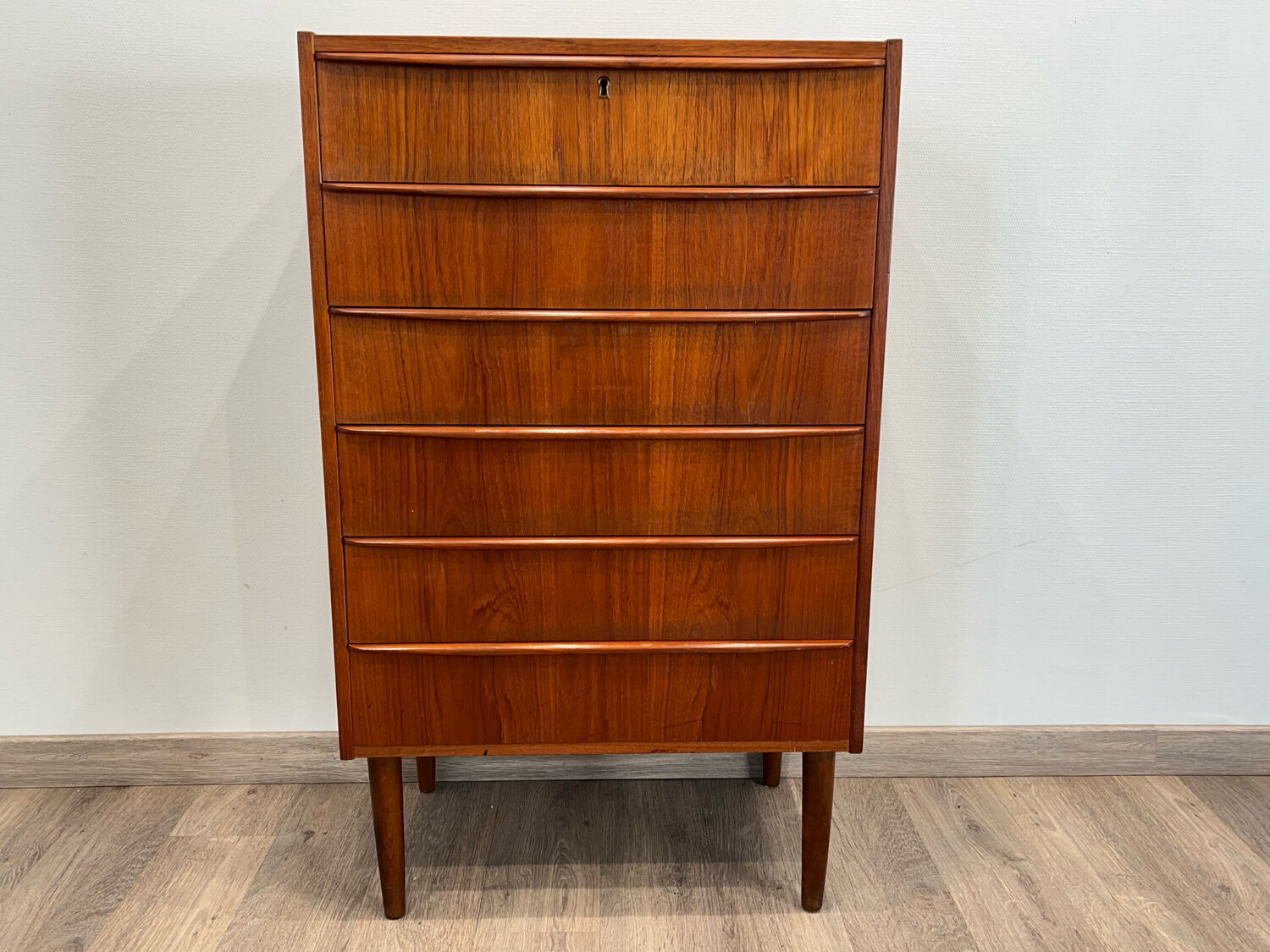 Scandinavian teak chest of drawers, Danish design from the 1950s/60s