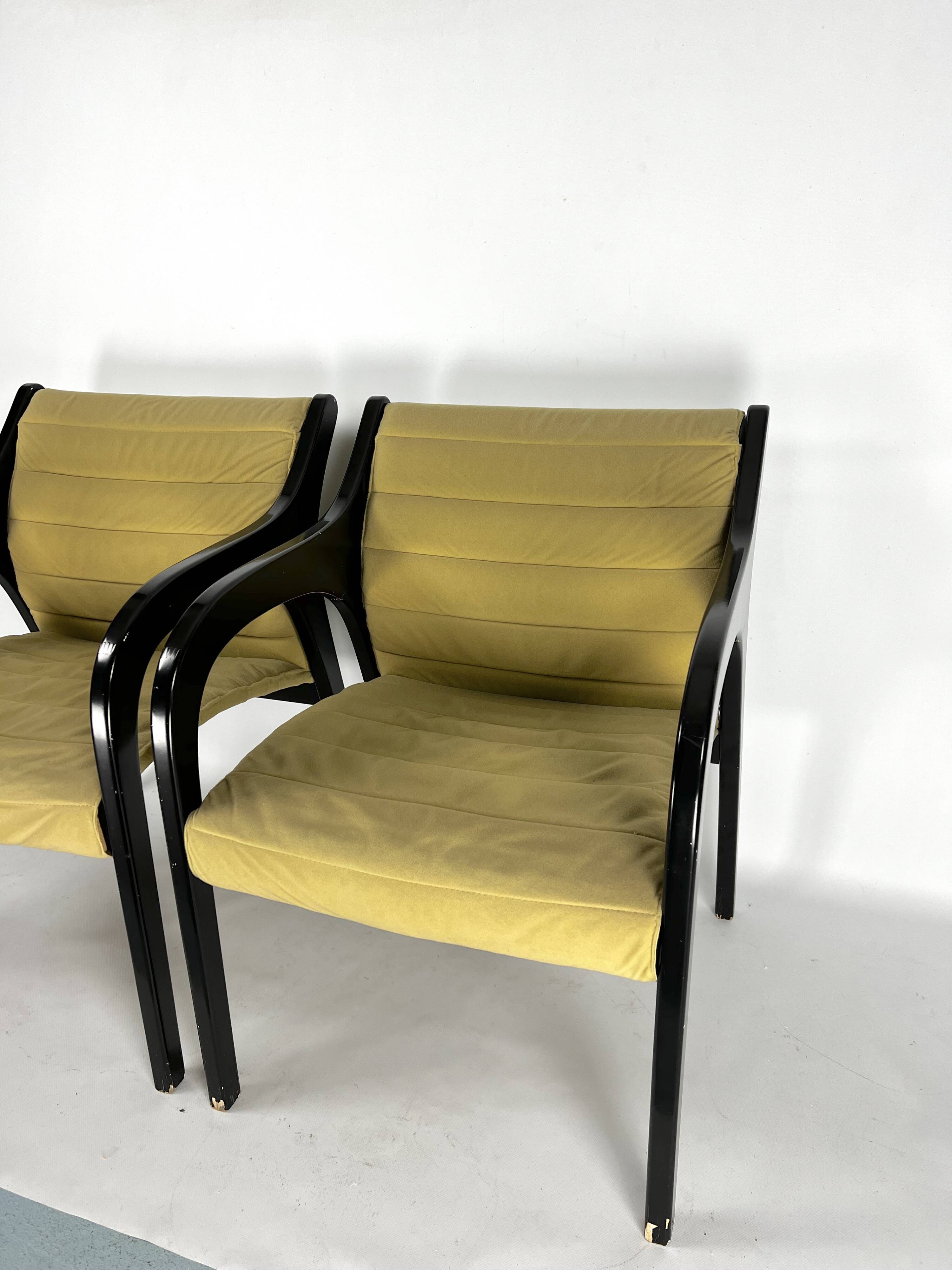 Mid-Century pair of Vivalda lounge chairs by Claudio Salocchi for Sormani. 1960s