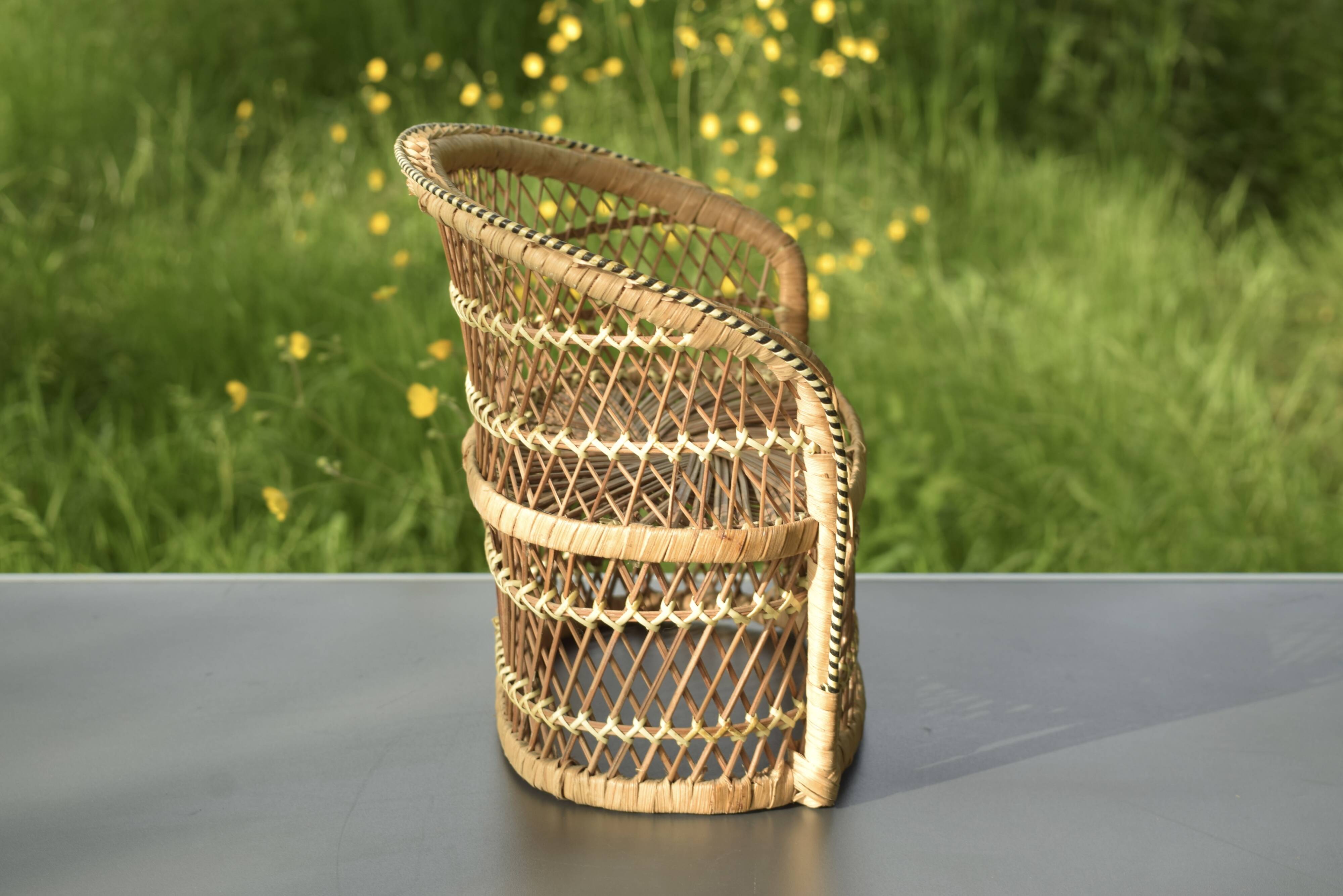 Miniature doll armchair - Vintage rattan sofa