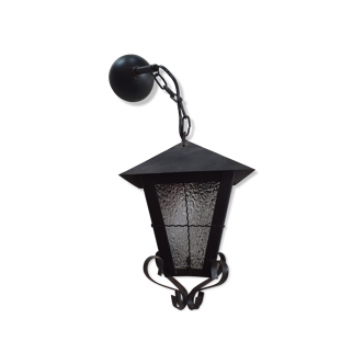 Electrified lantern in black wrought iron and granulès glasses