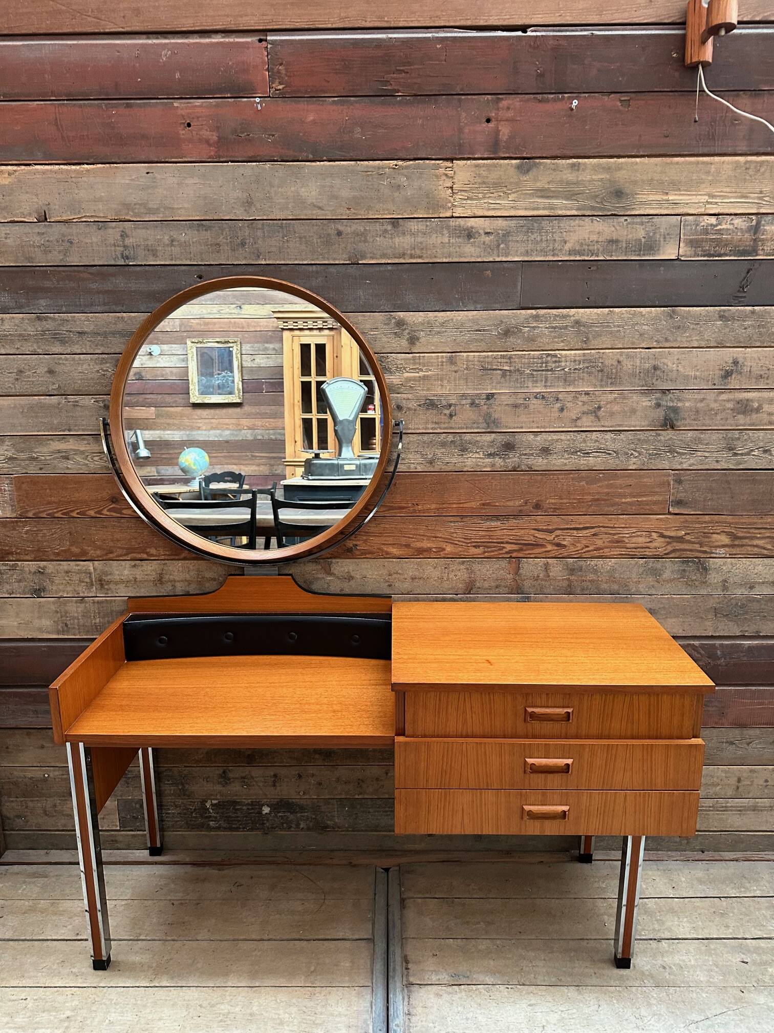 Coiffeuse années 60