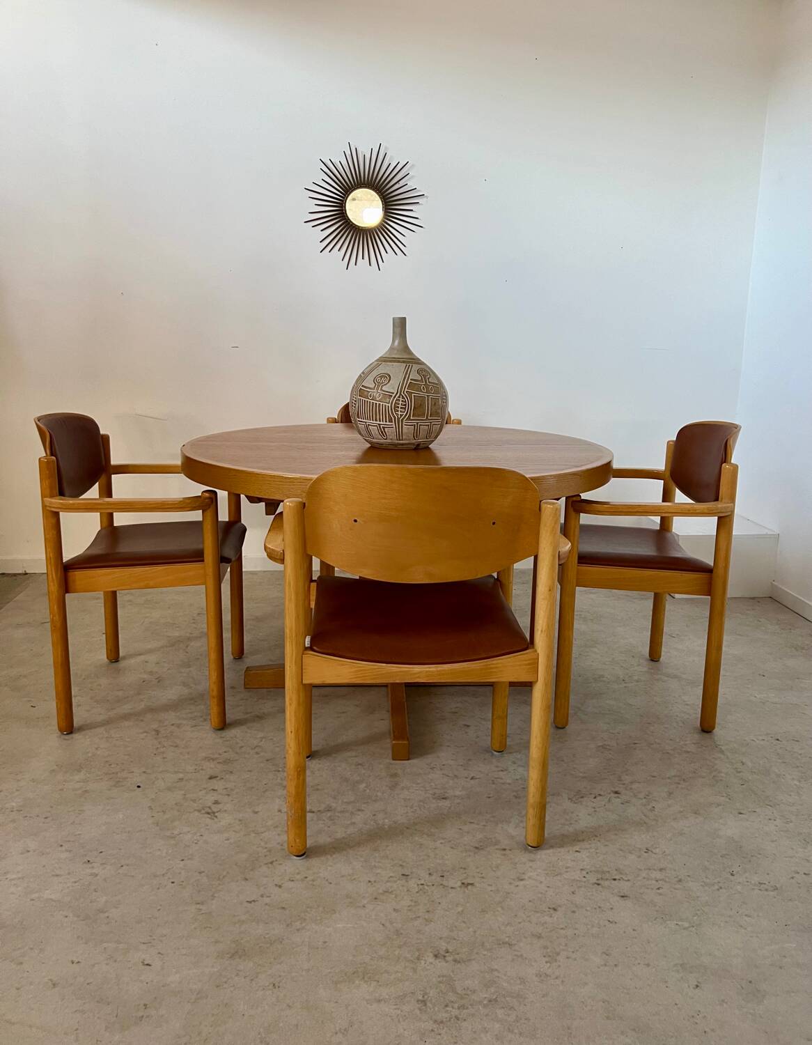 Vintage 70s Scandinavian design oak extendable table