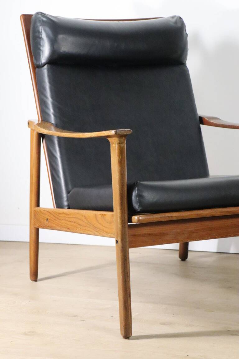 Pair of Scandinavian teak and leatherette armchairs, 1960