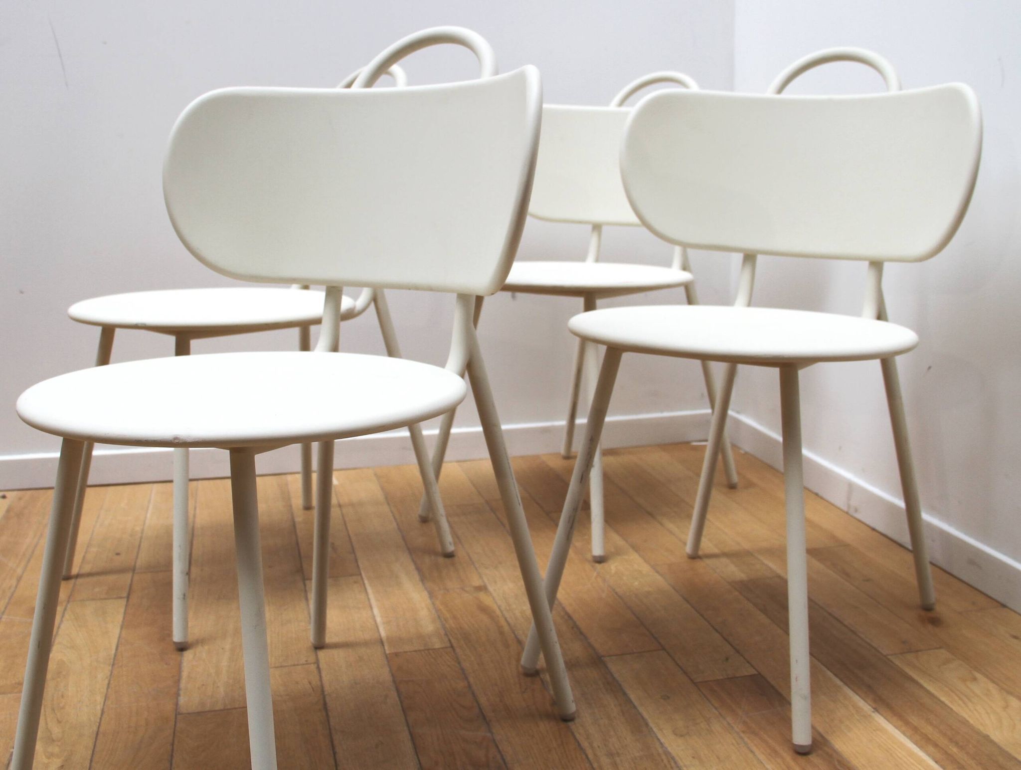 Suite de 4 chaises Bibelo Swim, Margaux Keller