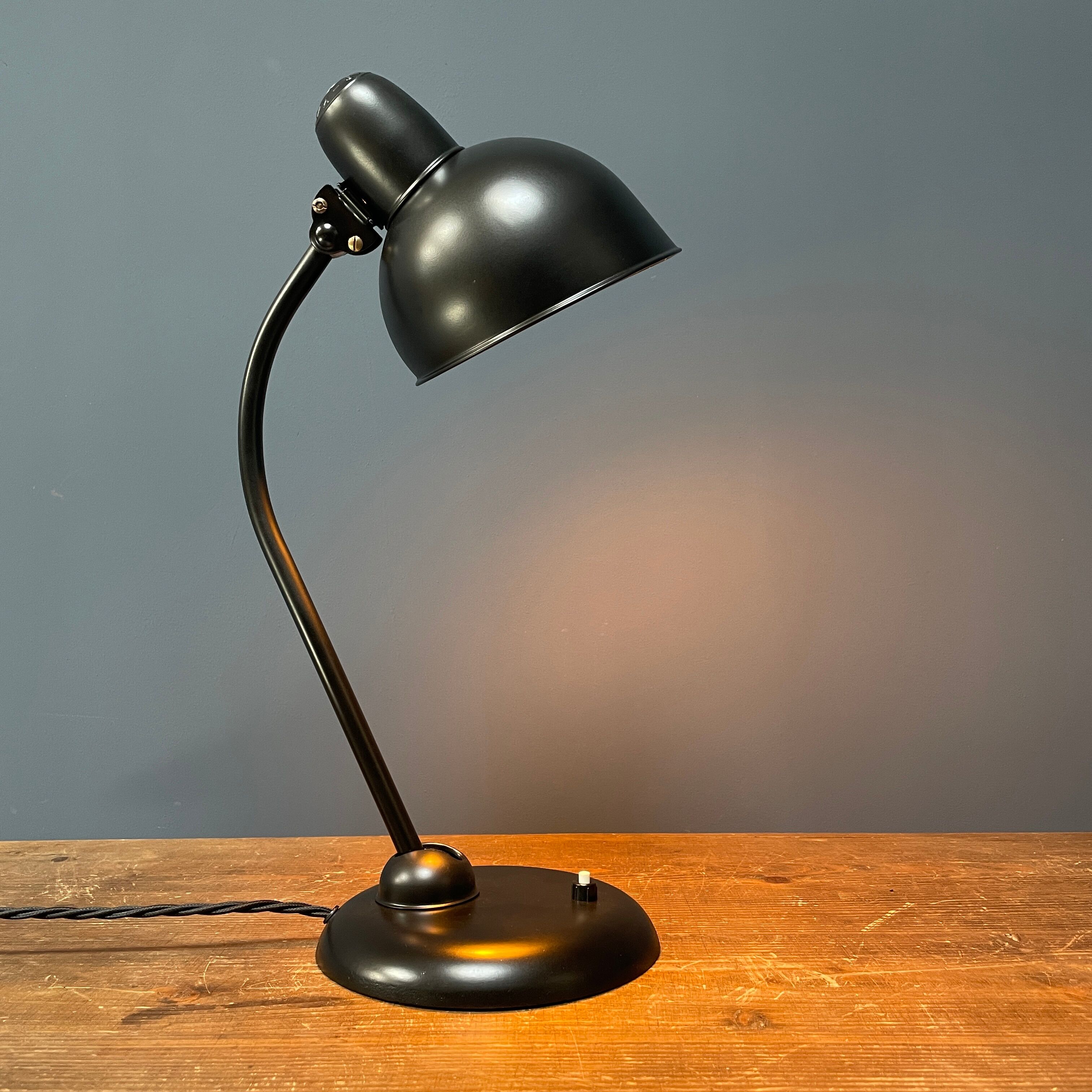 Early kaiser Jdell desk or table lamp model 6556 from the 1930s