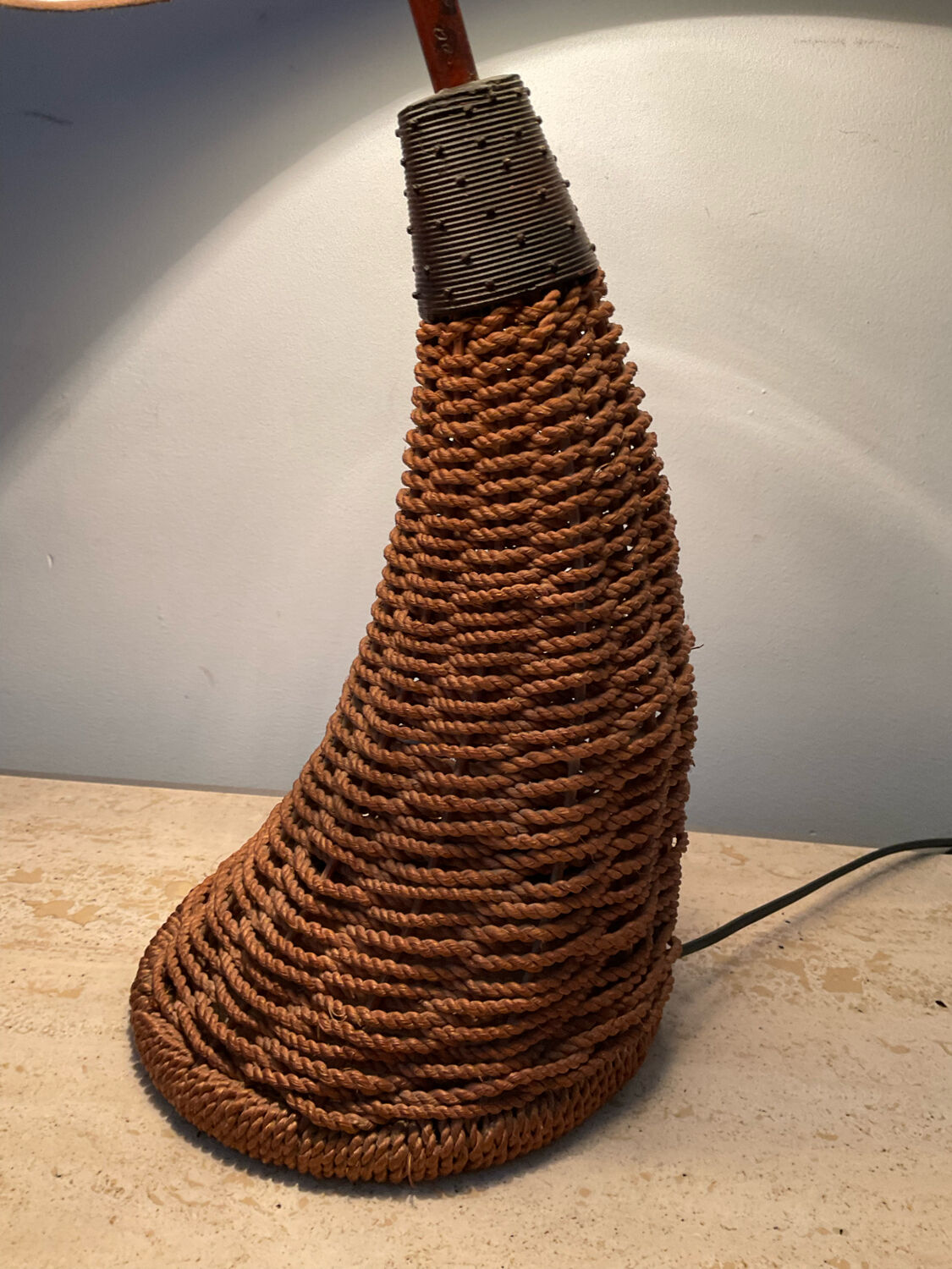 Lampe vintage en rafia