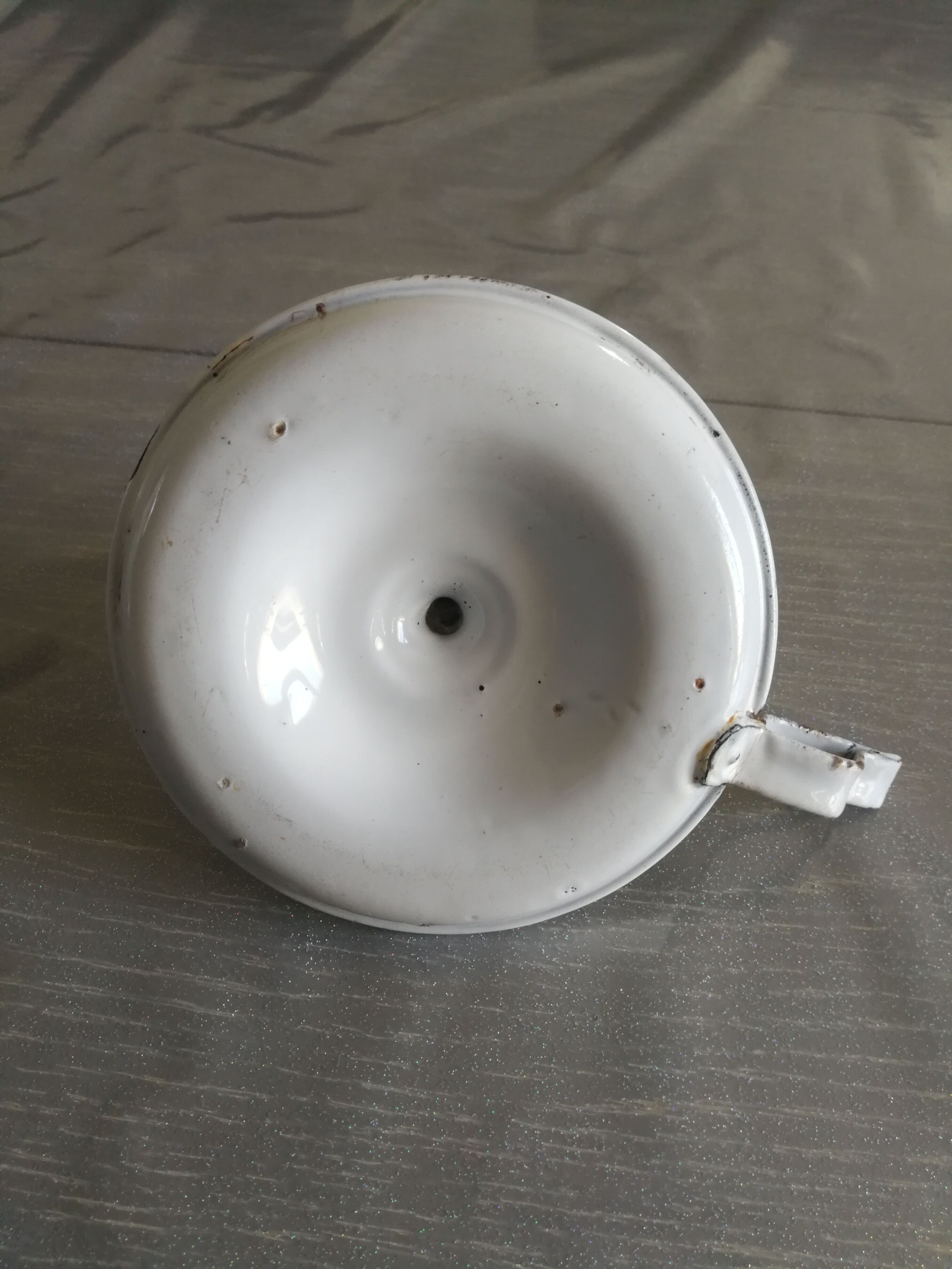 Candlestick in white email