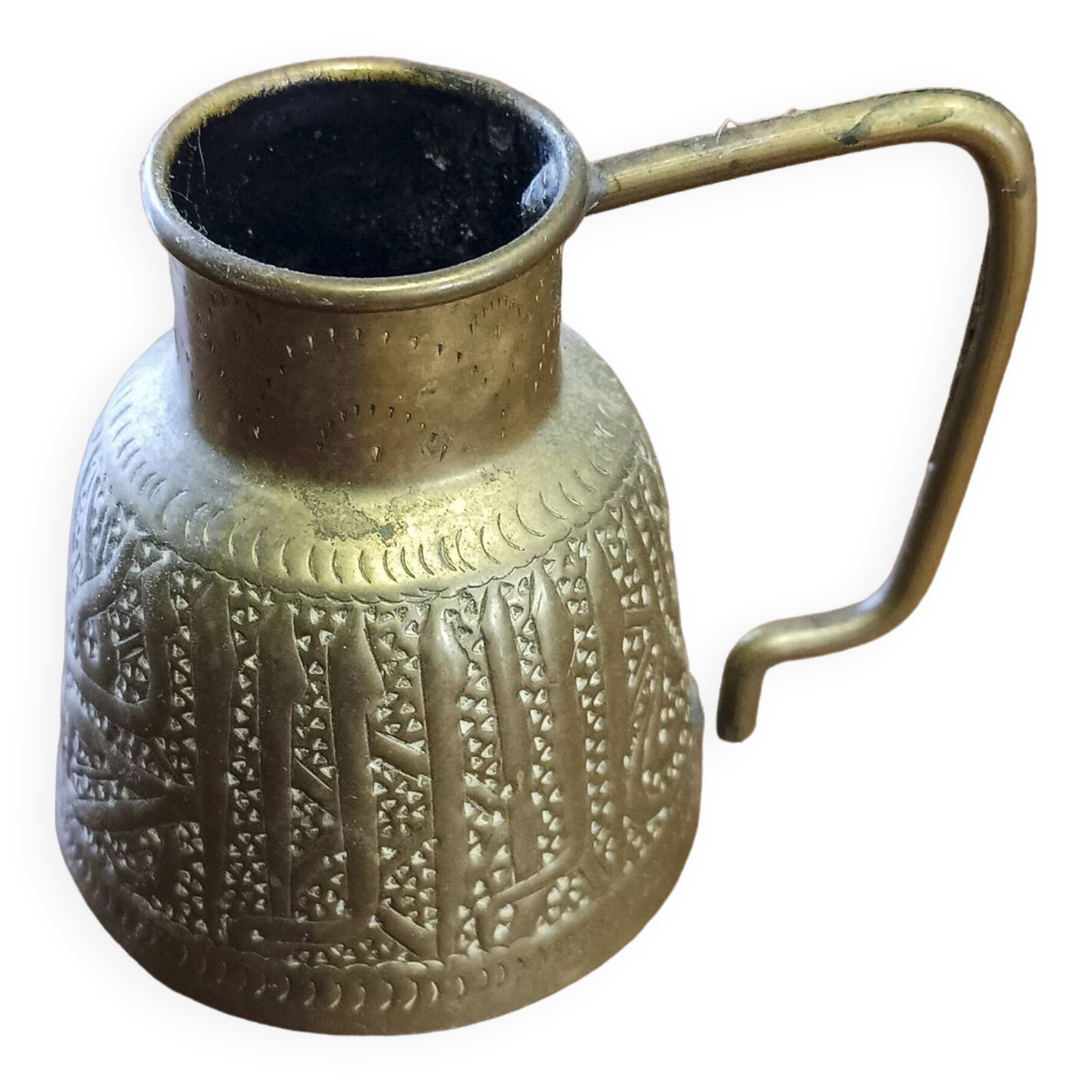 Little oriental pitcher in engraved brass, handcrafted. rare, 19th century period.
