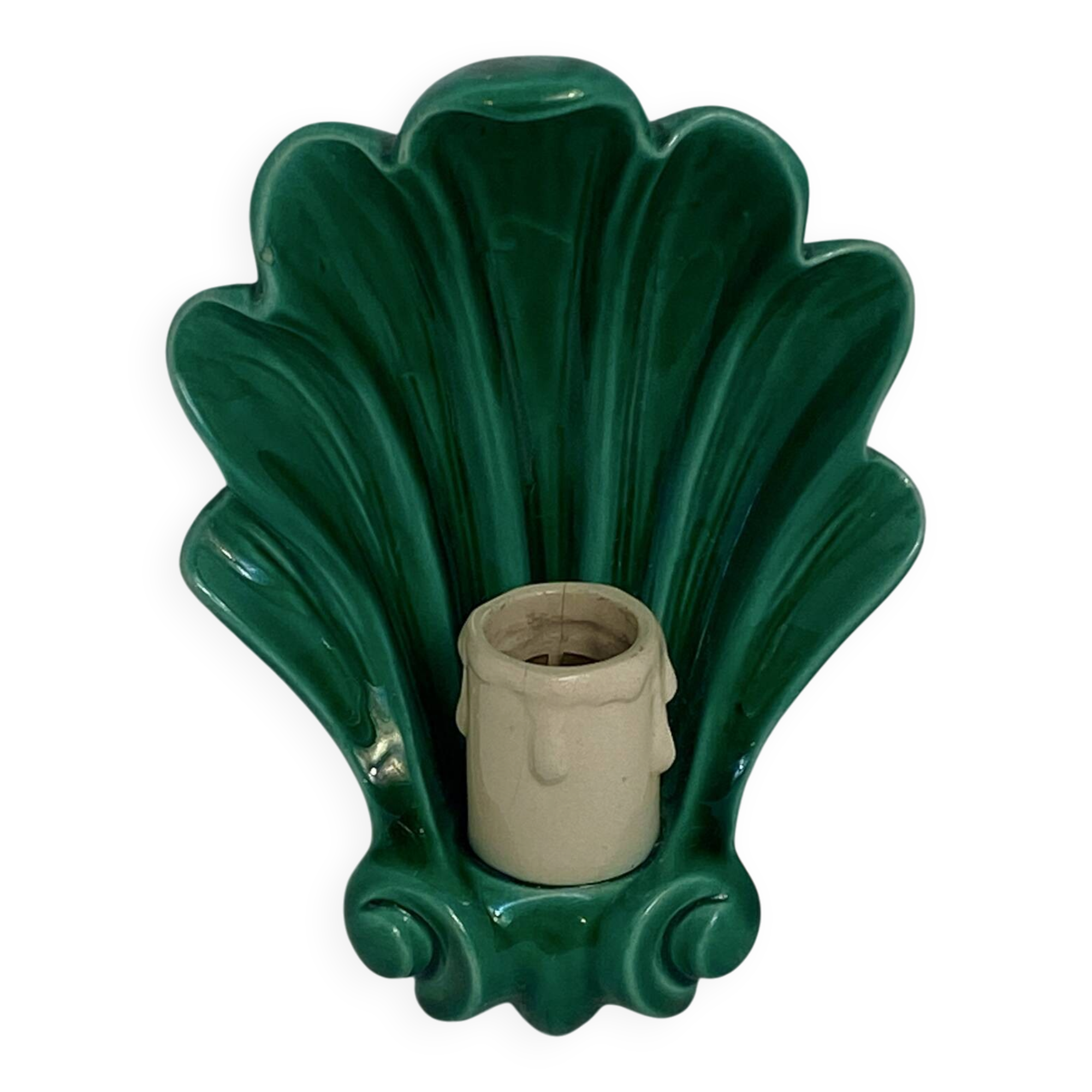 Ceramic shell wall light