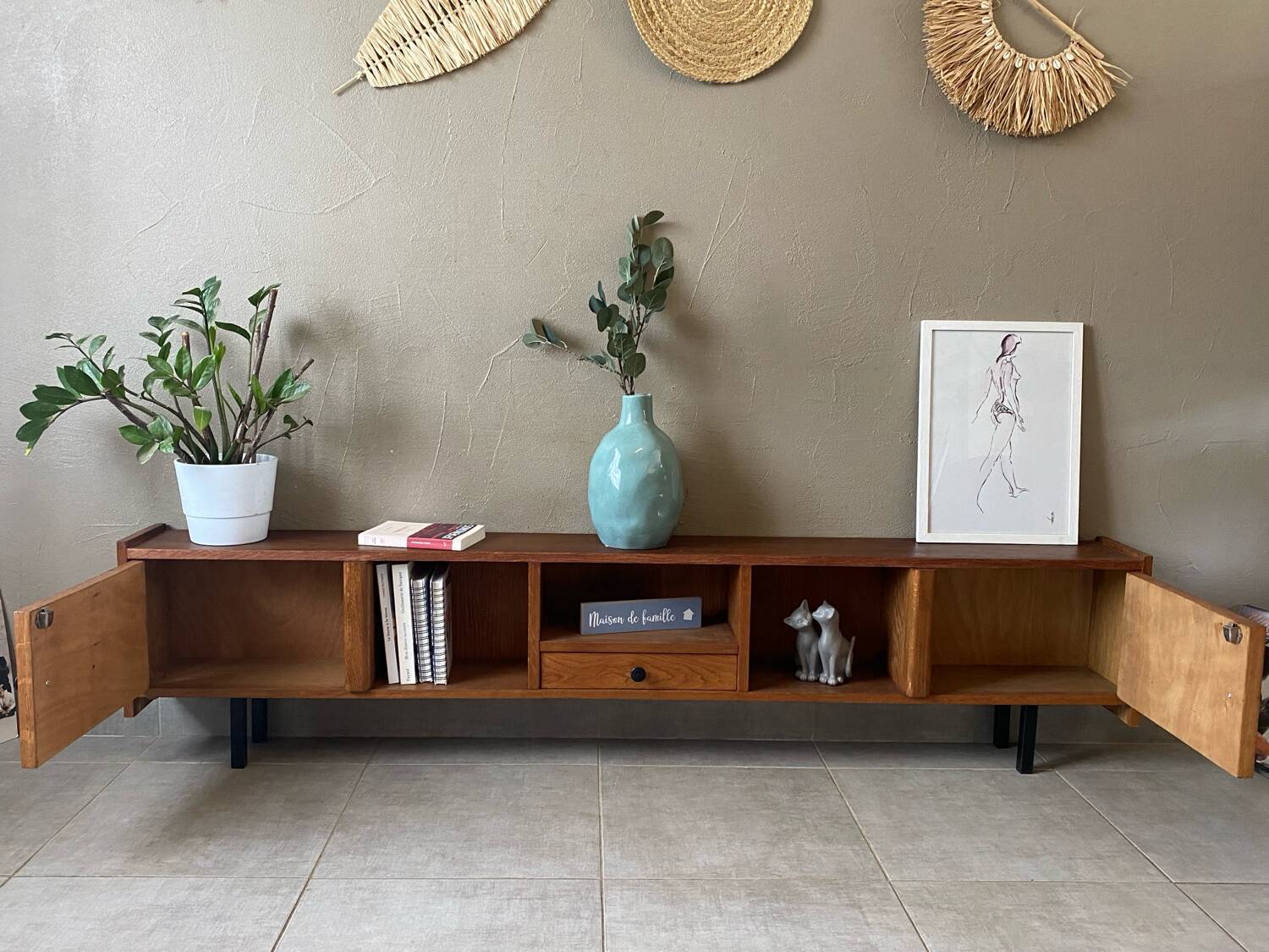 Low vintage sideboard (shallow)