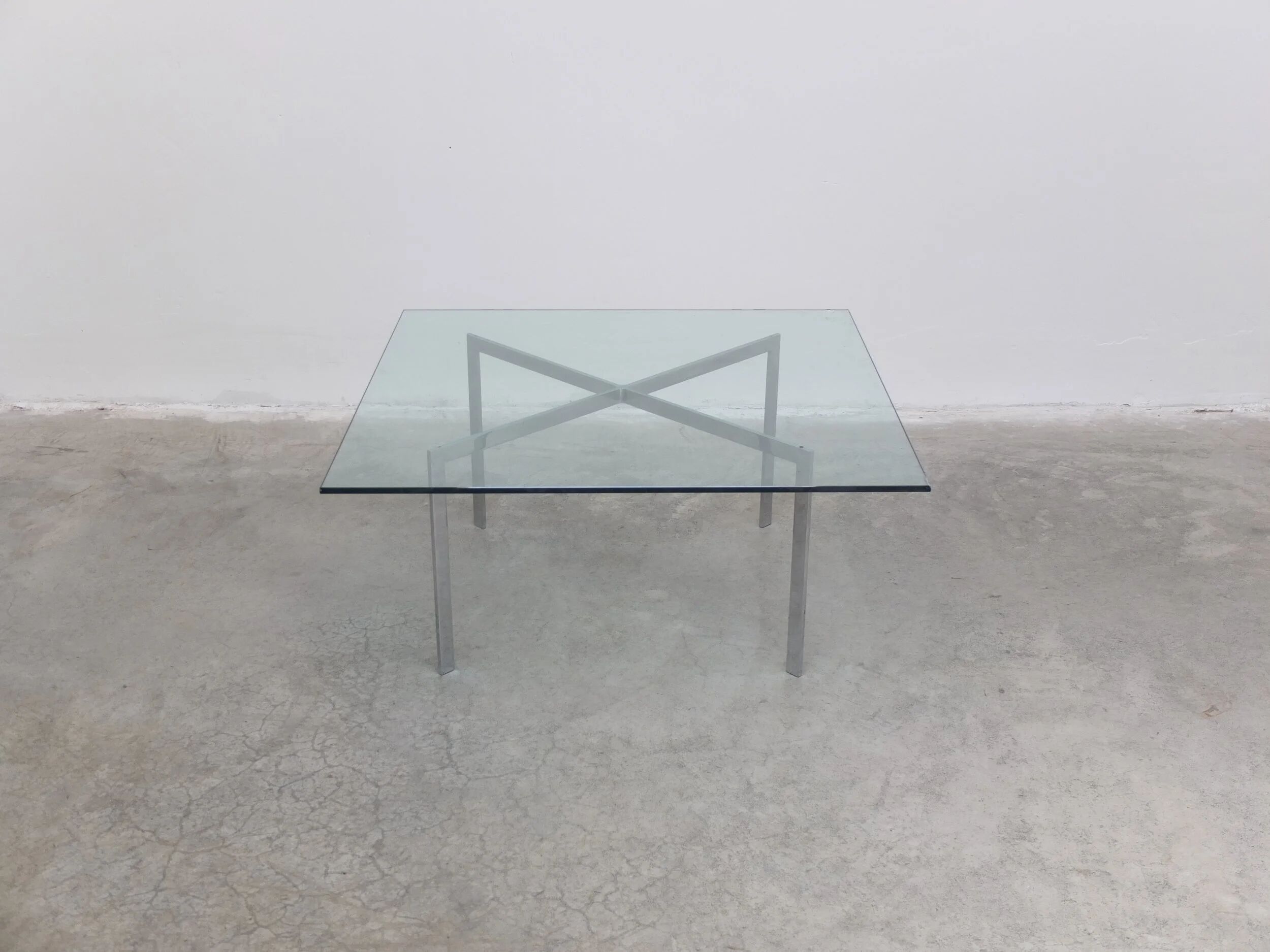 Glass 'Barcelona' coffee table by Mies Van Der Rohe for Knoll, 1929