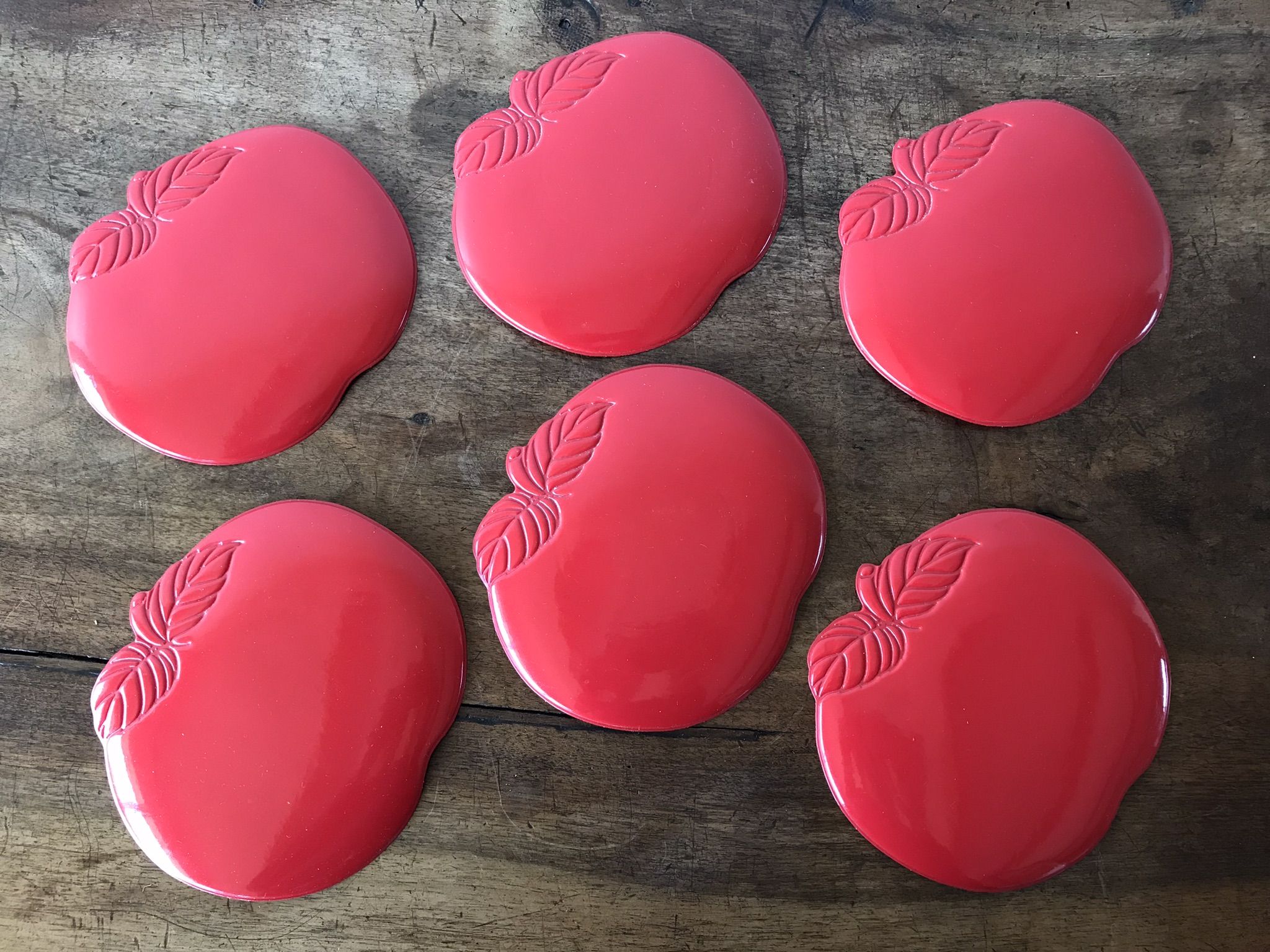 6 dessous de verre rouge vintage