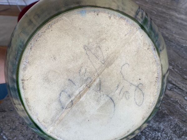 Vase en céramique avec anse