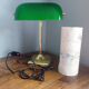 Lampe banquier en laiton et verre vintage