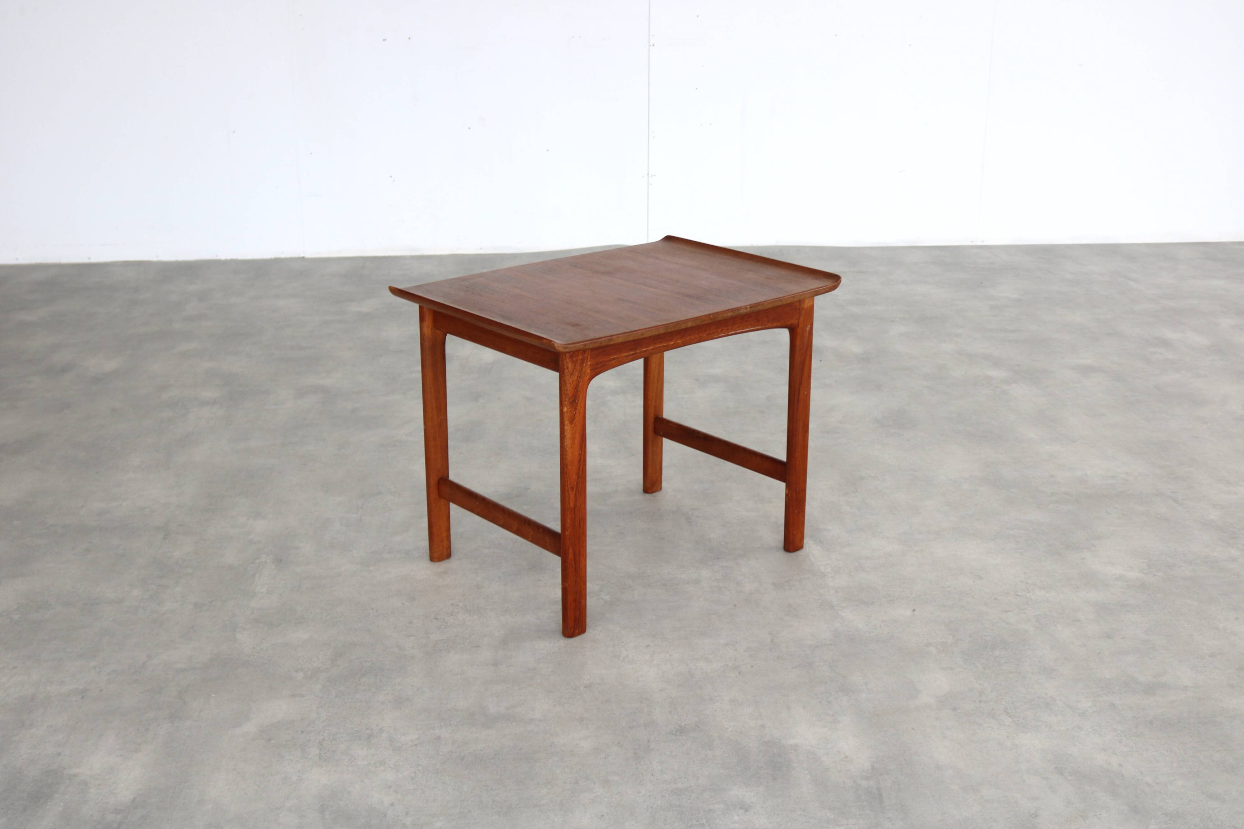vintage side table | table | teak | 60's
