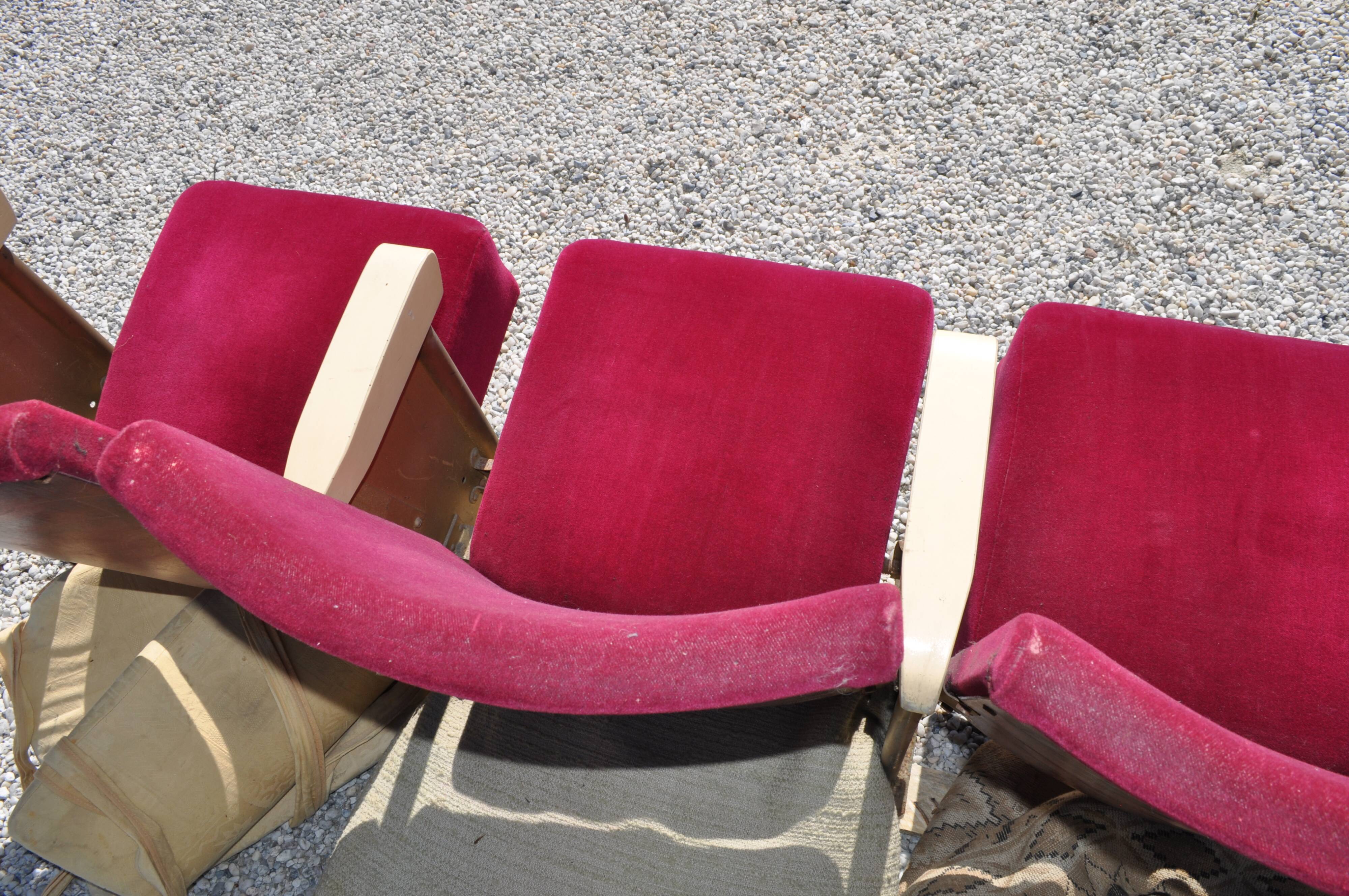 3-seat vintage cinema seat