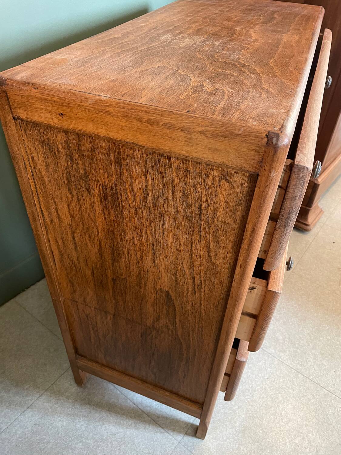 60s chest of drawers