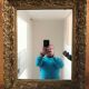 Miroir en bois sculpté et doré