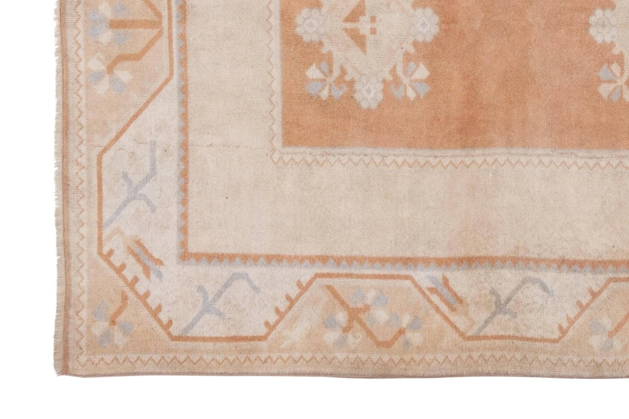 Vintage handmade Turkish rug 156x255 cm