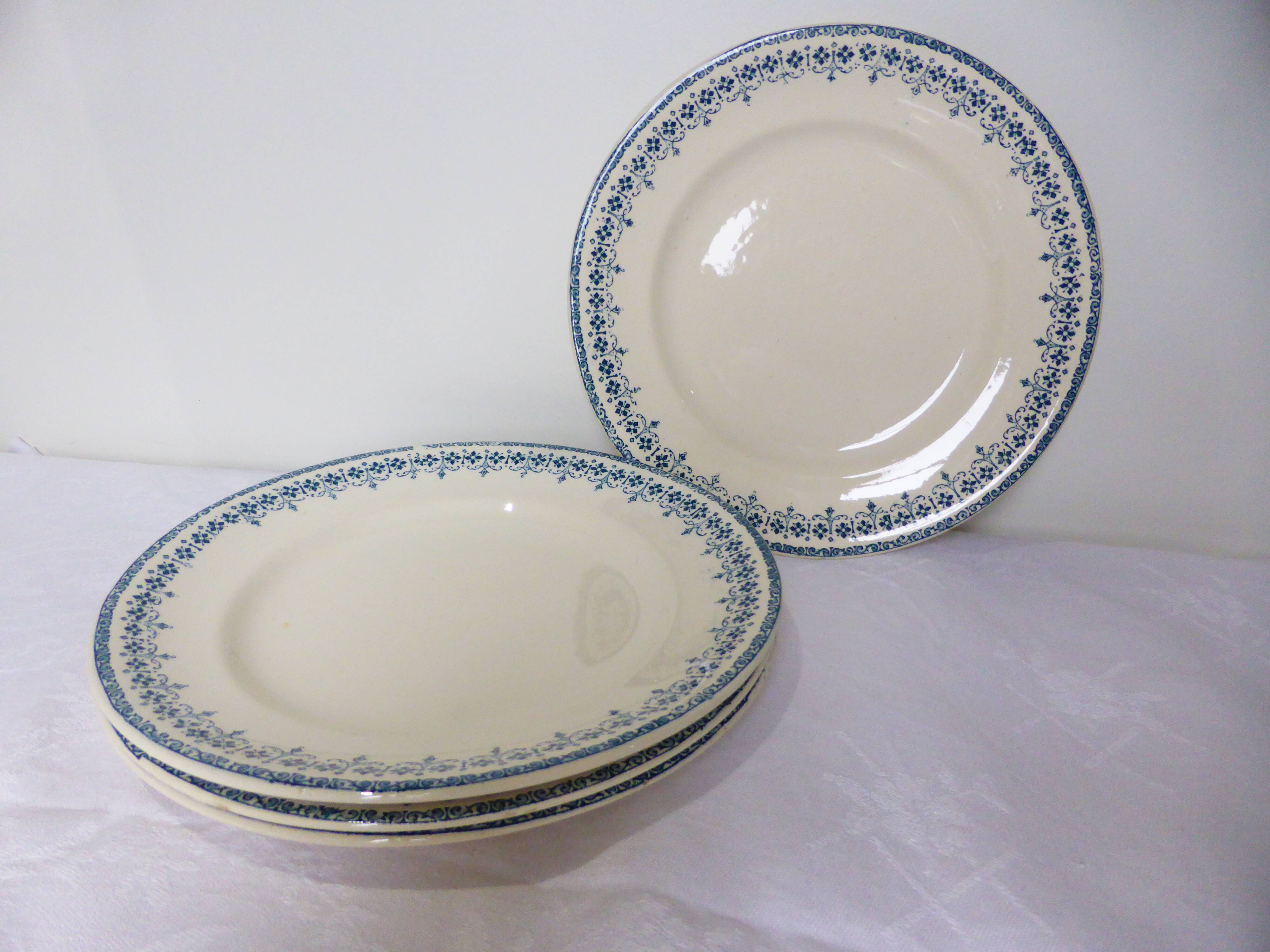 4 dessert plates from Longwy model Bordeaux 211227