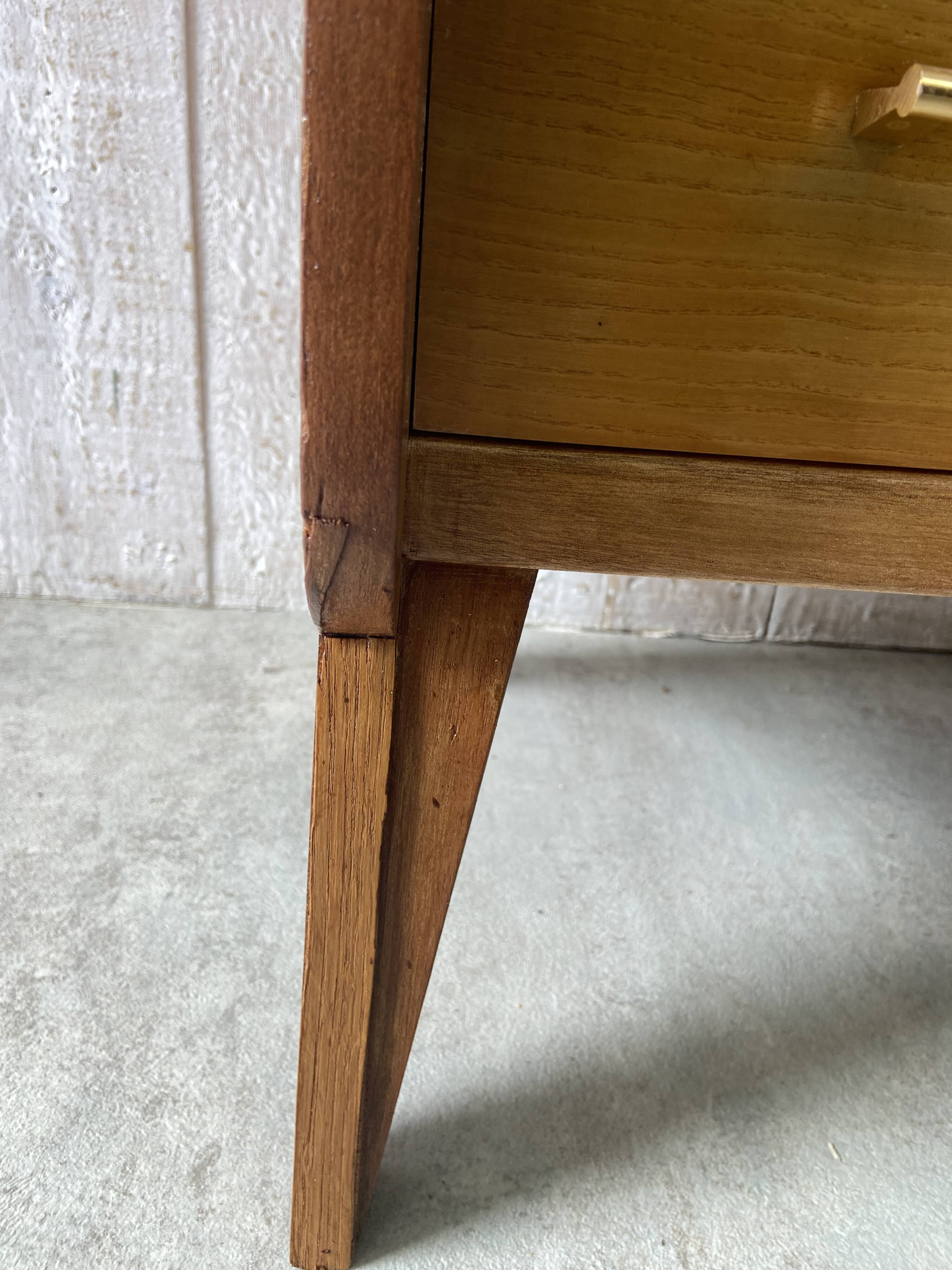 Vintage chest of drawers