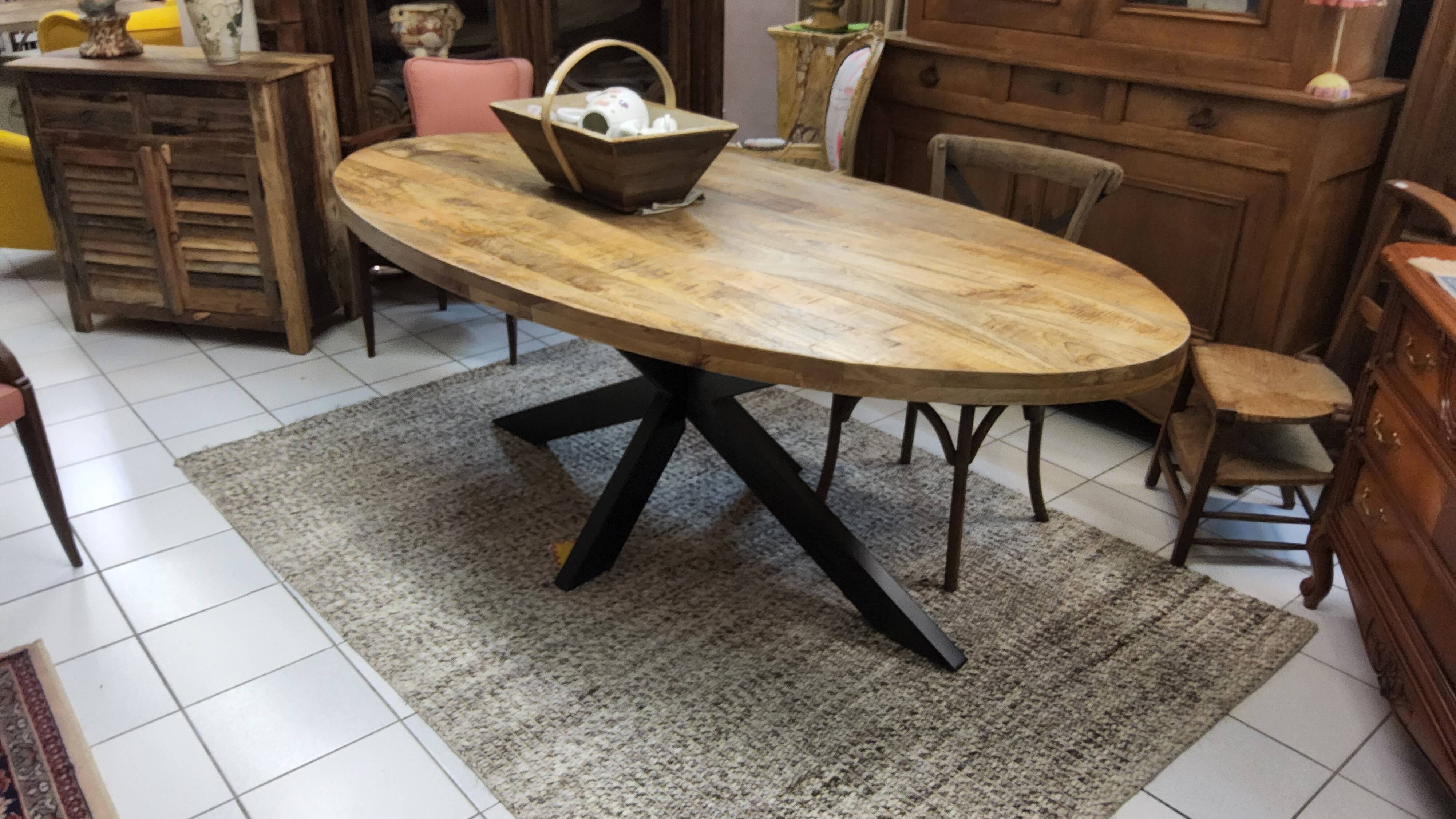 Farm table
